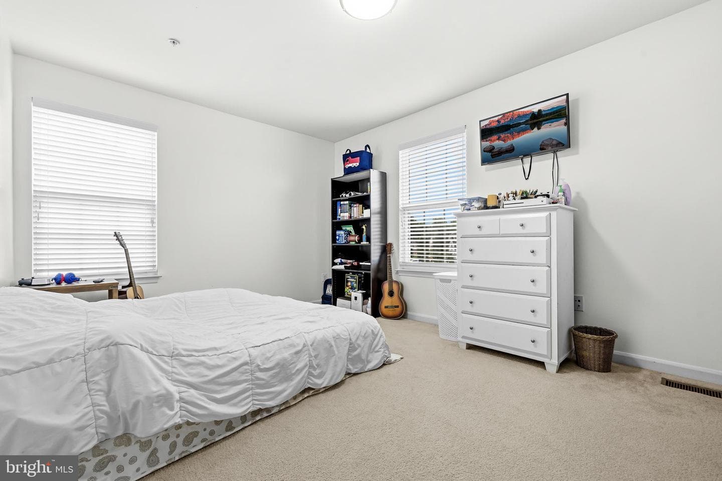 9286 Rock Lynn Circle photo 20