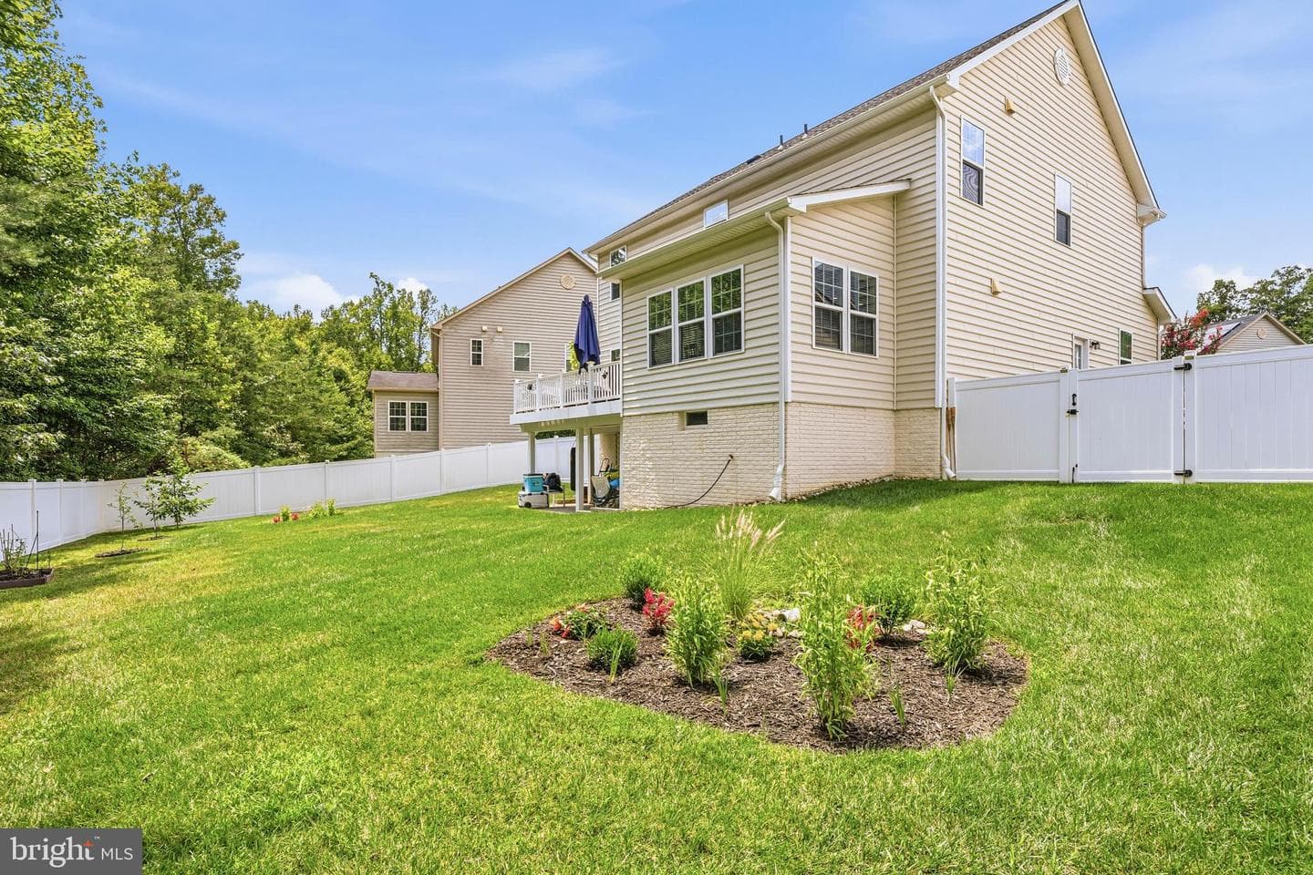 9286 Rock Lynn Circle photo 38