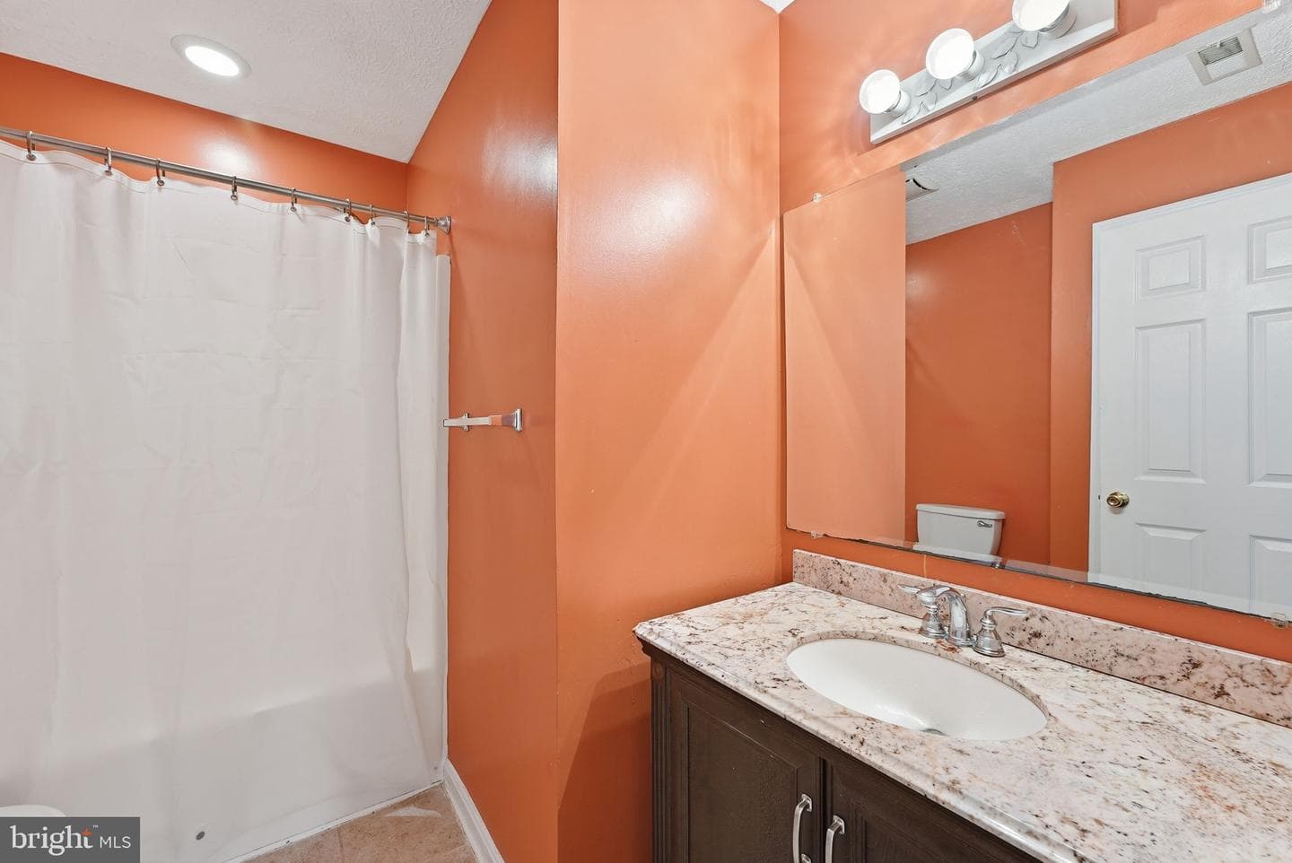 2300 Woodberry Drive photo 23