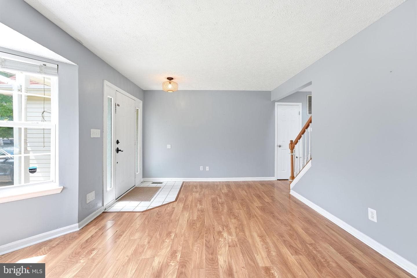 2300 Woodberry Drive photo 3
