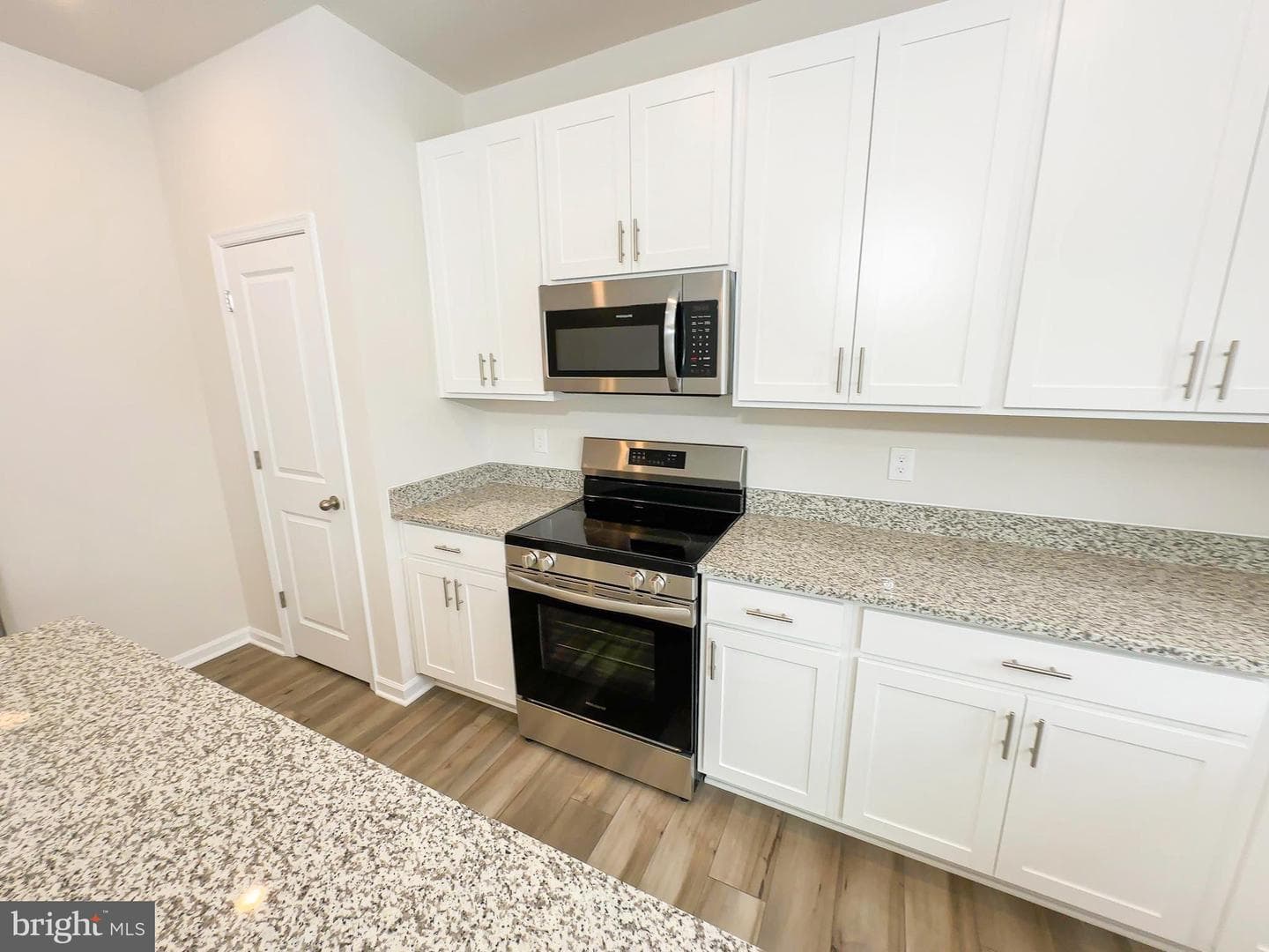 5550 Marksburg Pl photo 13