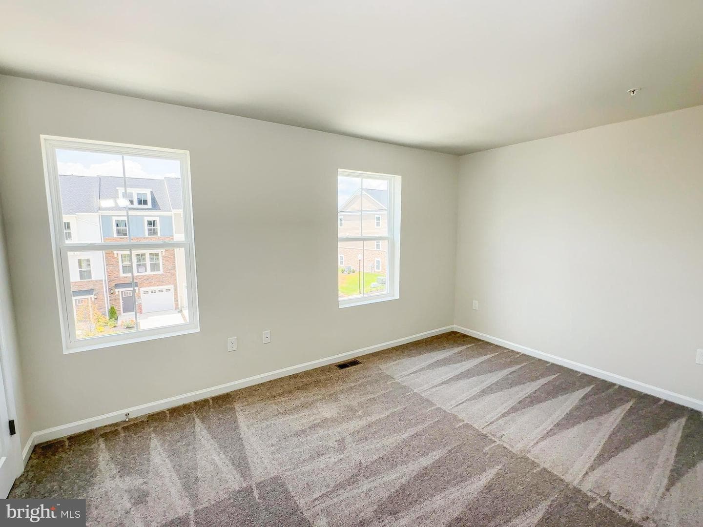 5550 Marksburg Pl photo 18