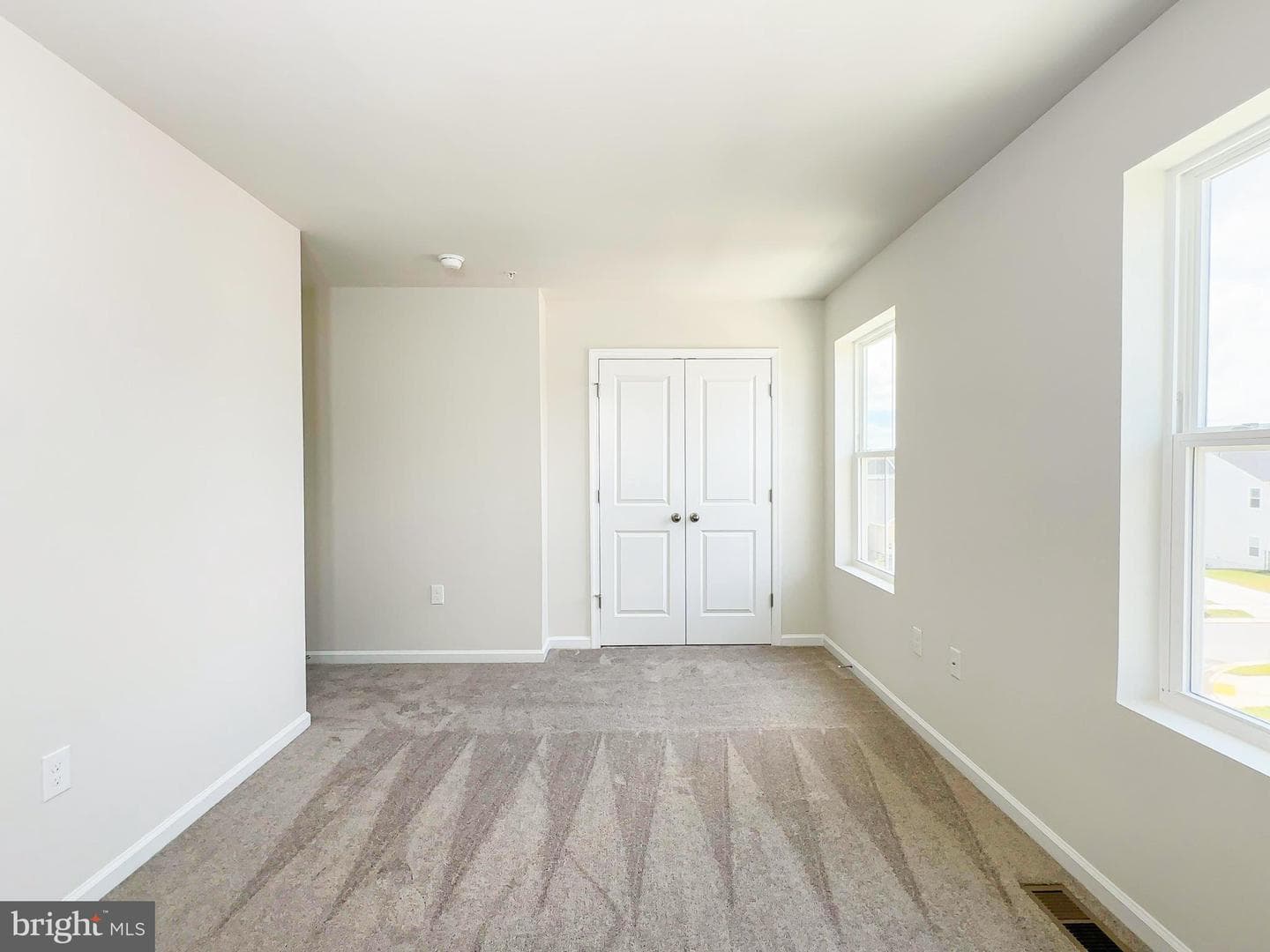 5550 Marksburg Pl photo 8