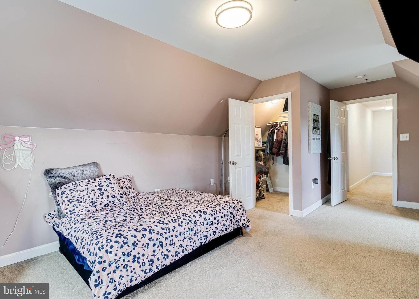 8055 Shannon Woods Place photo 33