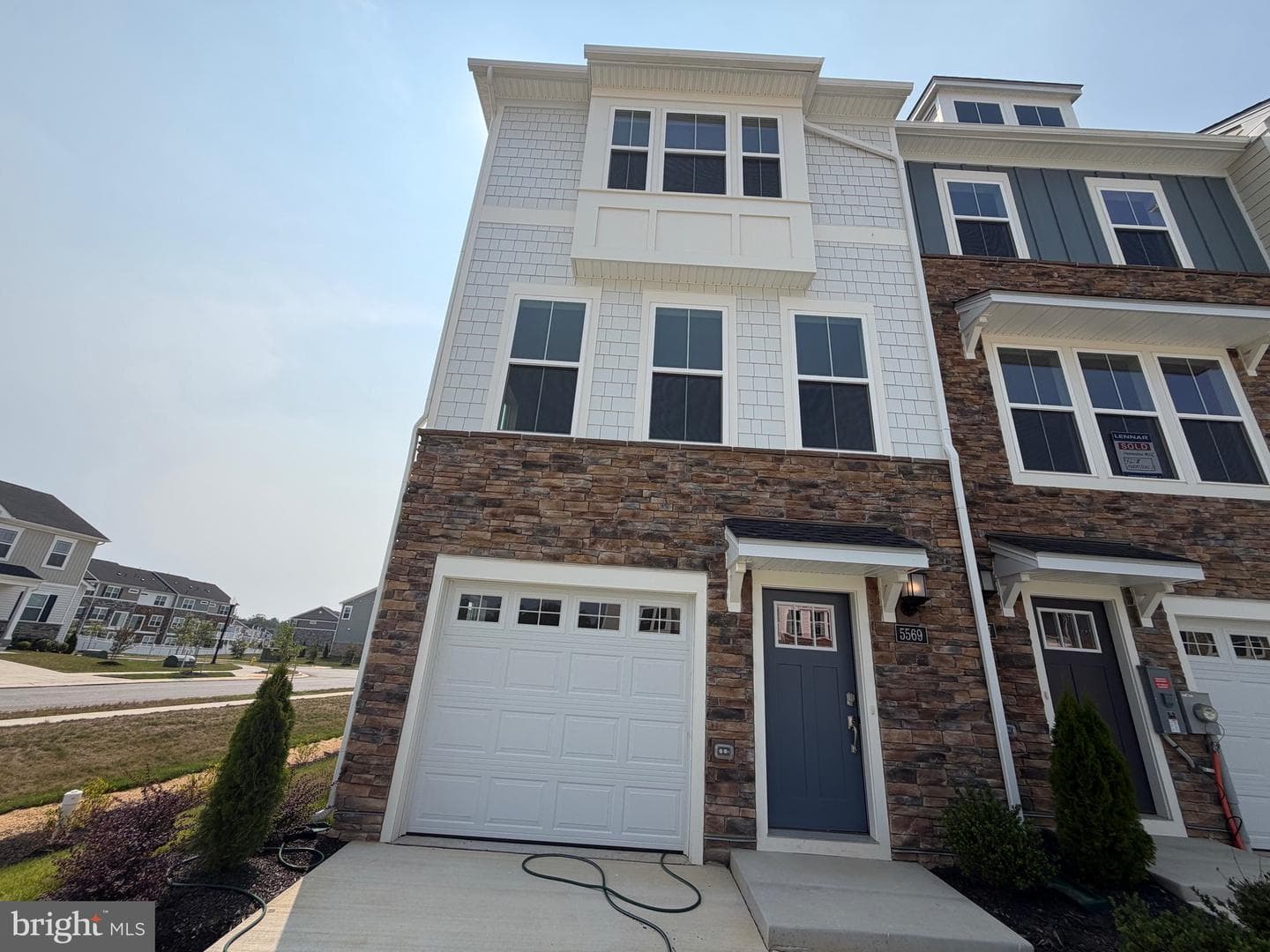 5569 Marksburg Pl, White Plains