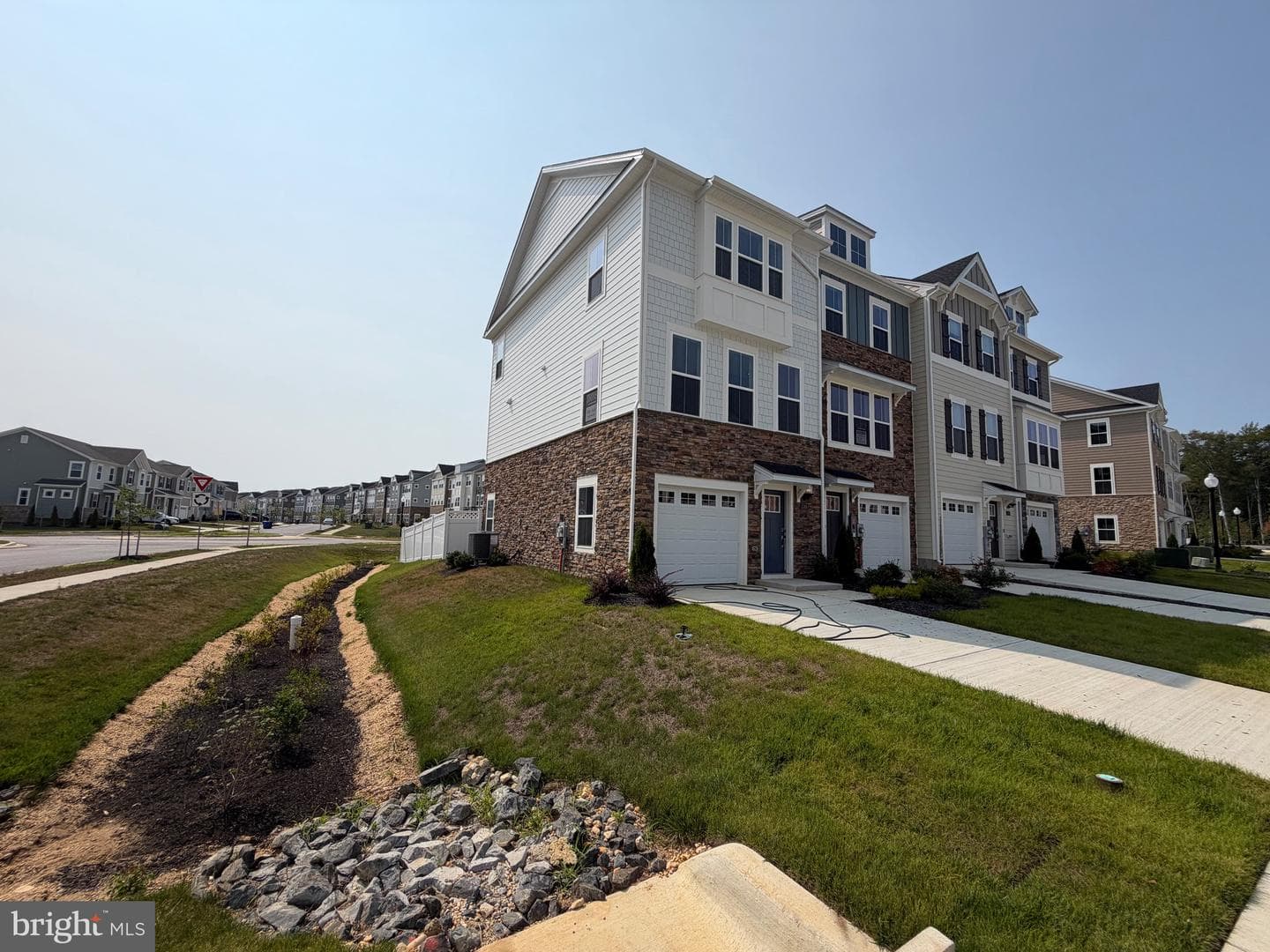 5569 Marksburg Pl photo 3