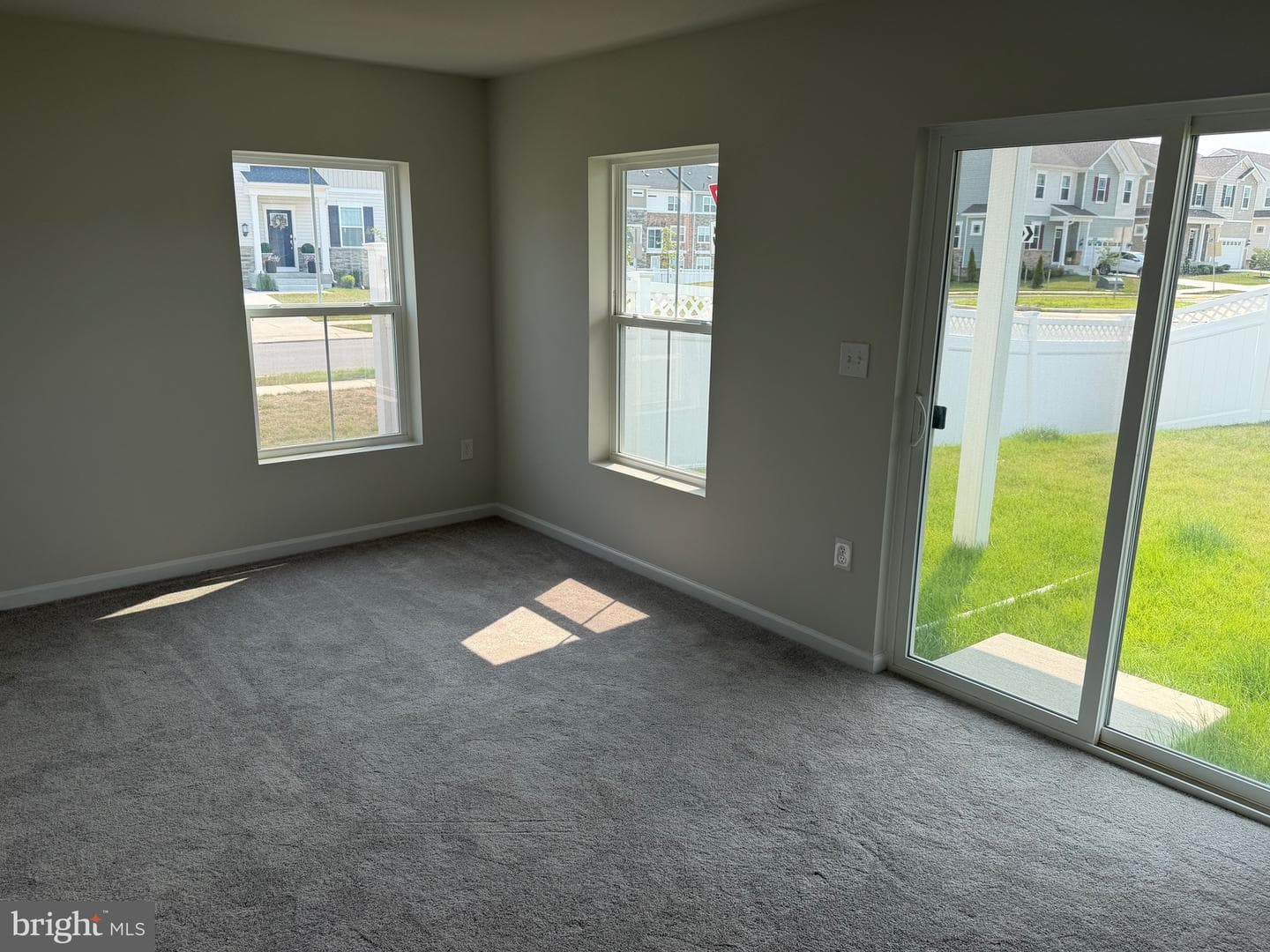 5569 Marksburg Pl photo 41