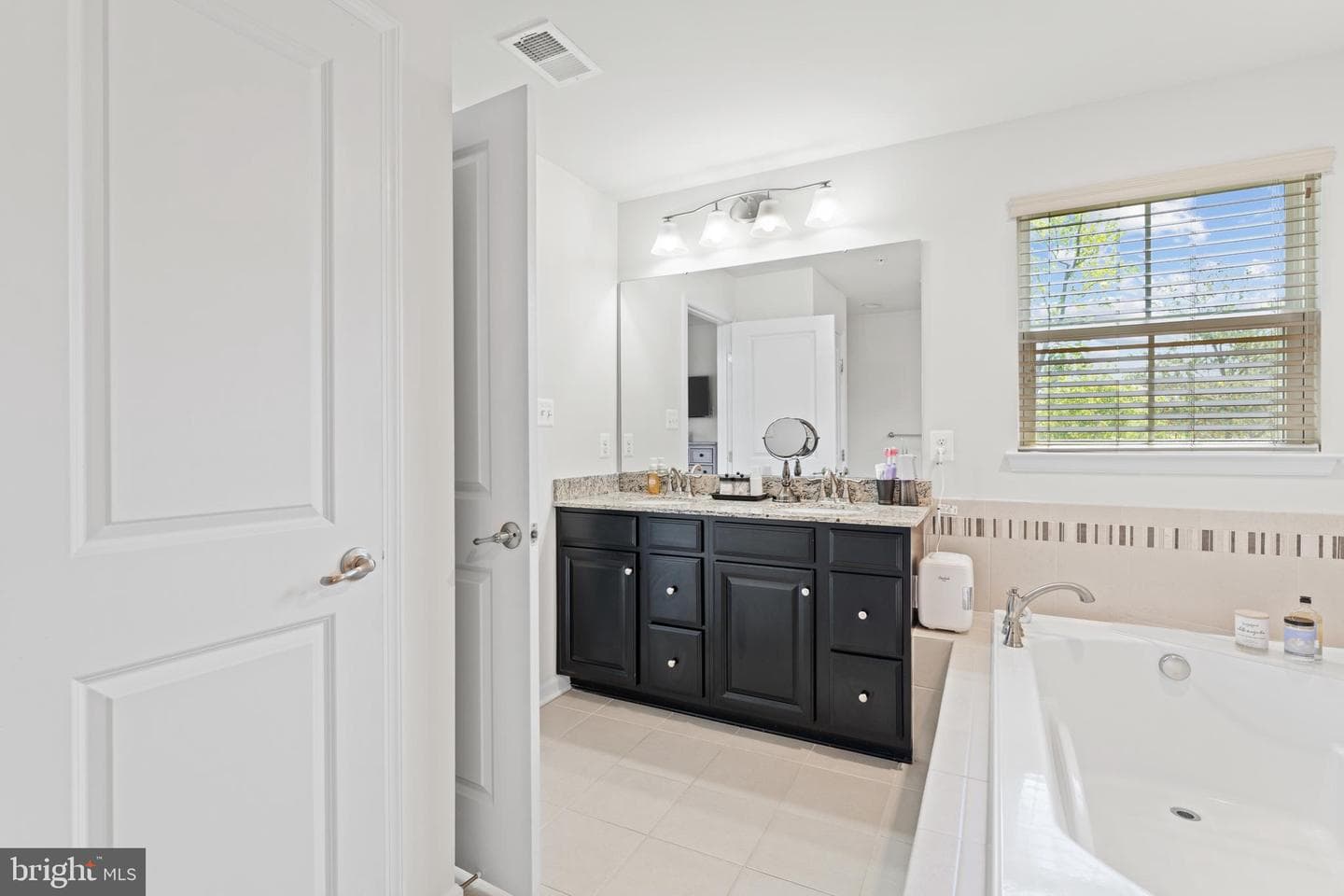 3700 Marlborough Place photo 30