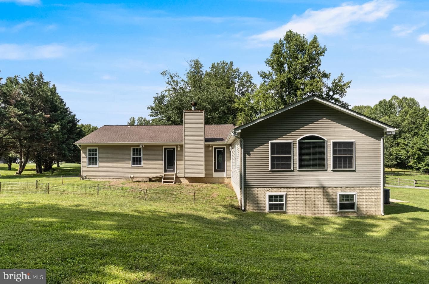 4785 Roanoke Place photo 3