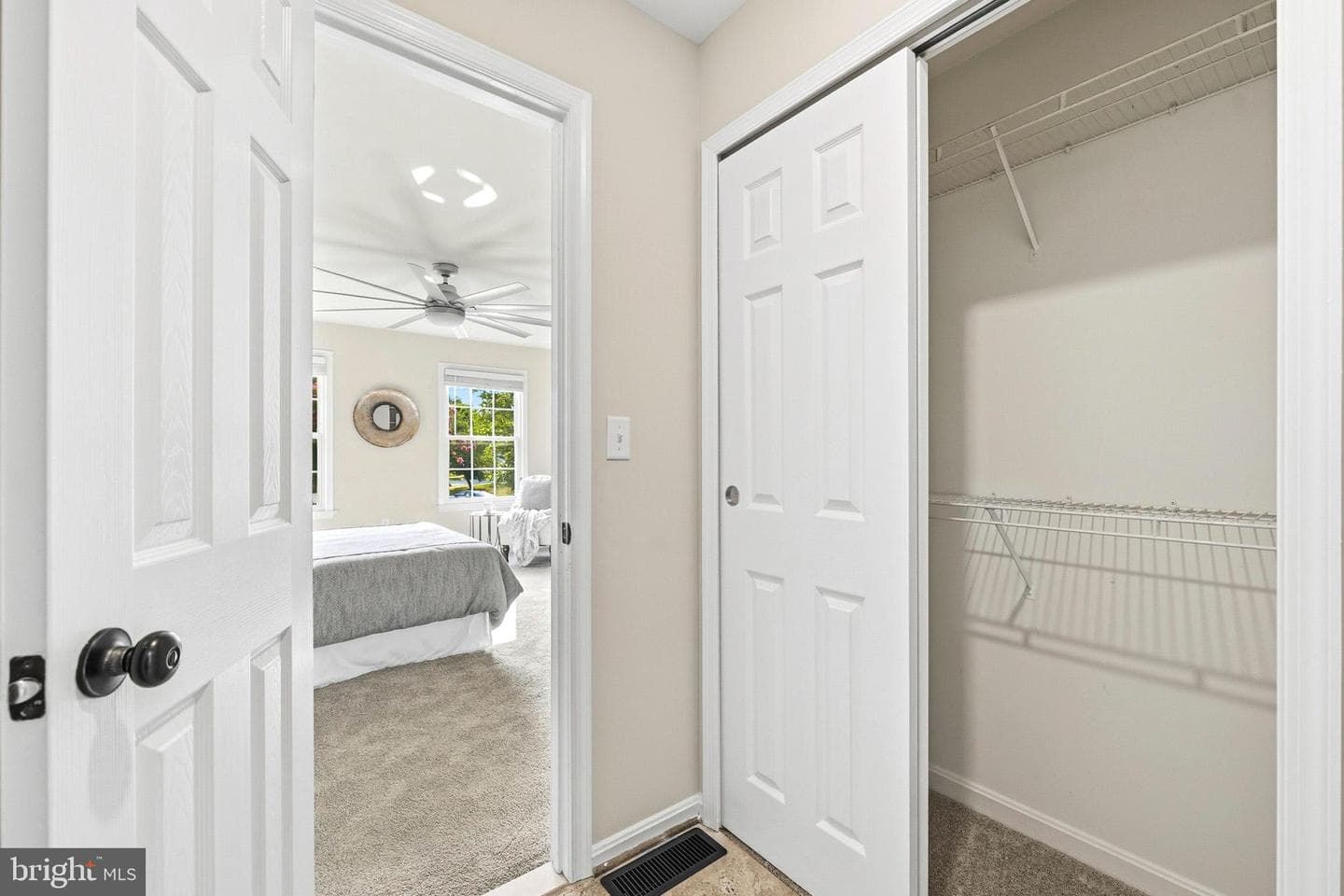 3180 Gainsborough Court photo 22
