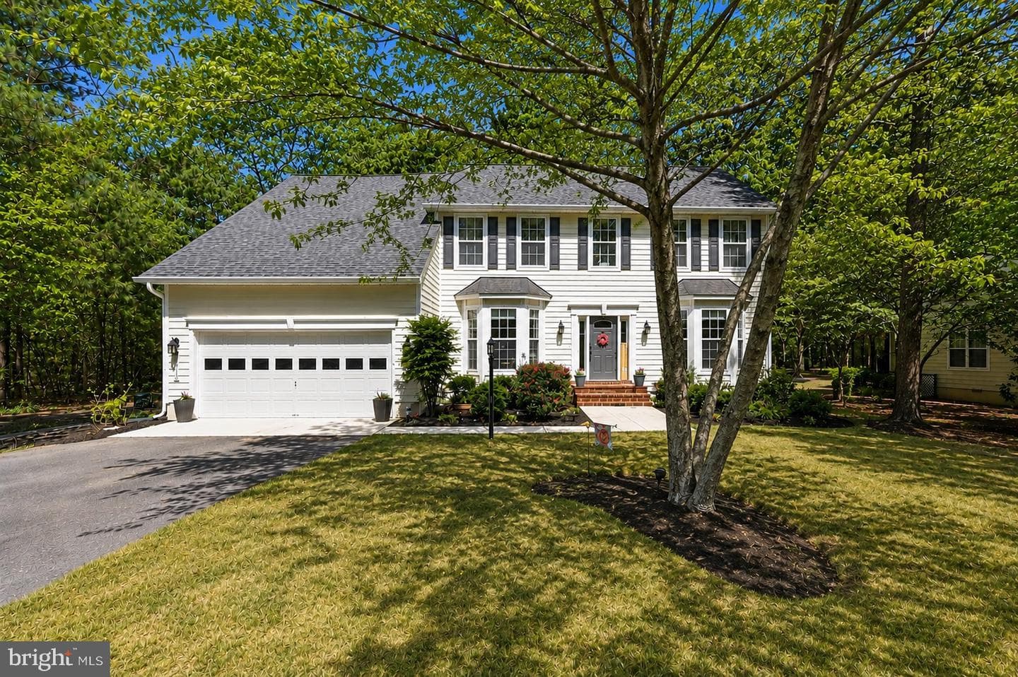 11280 Lord Baltimore Drive, Issue