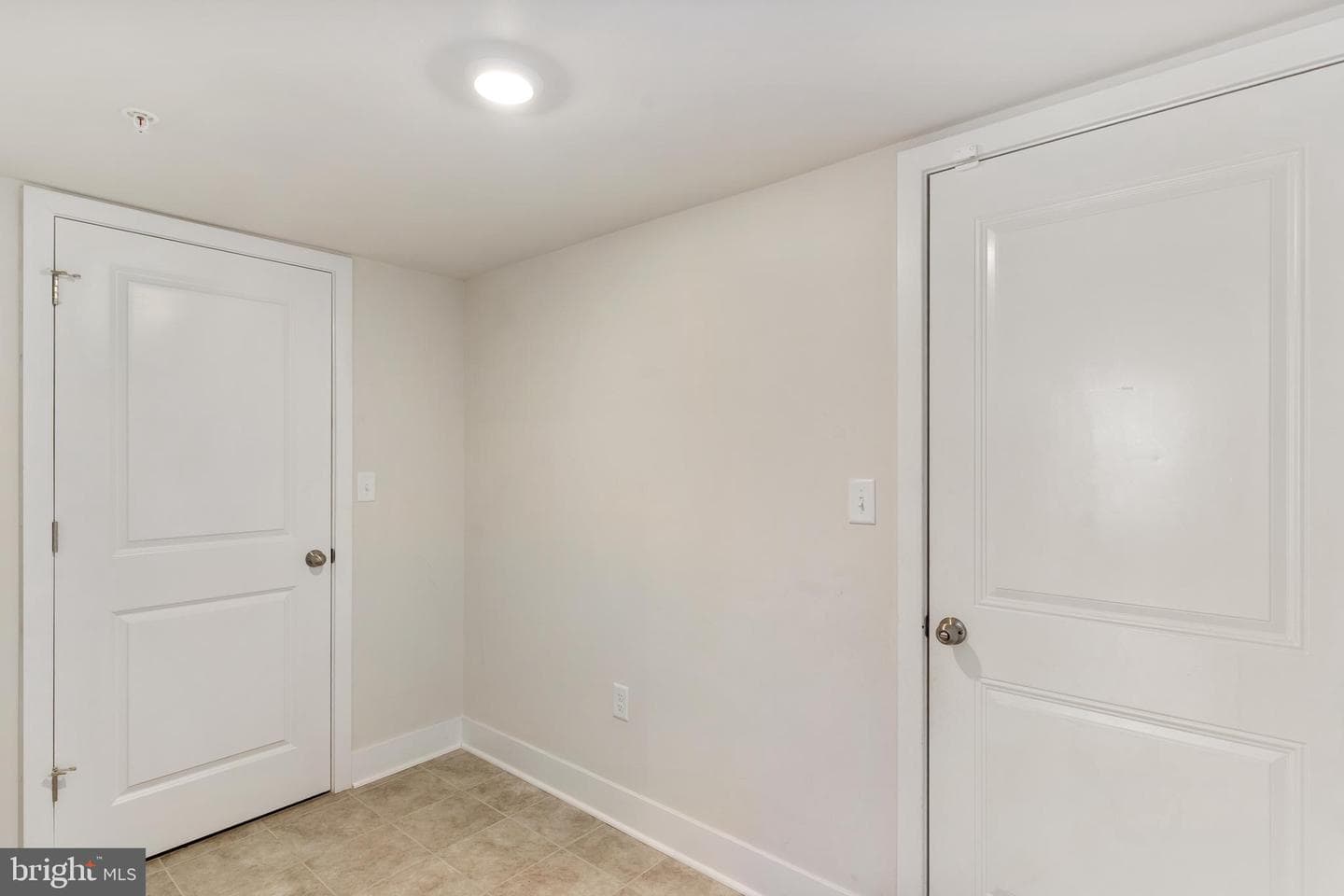 4133 Skipton Place photo 10