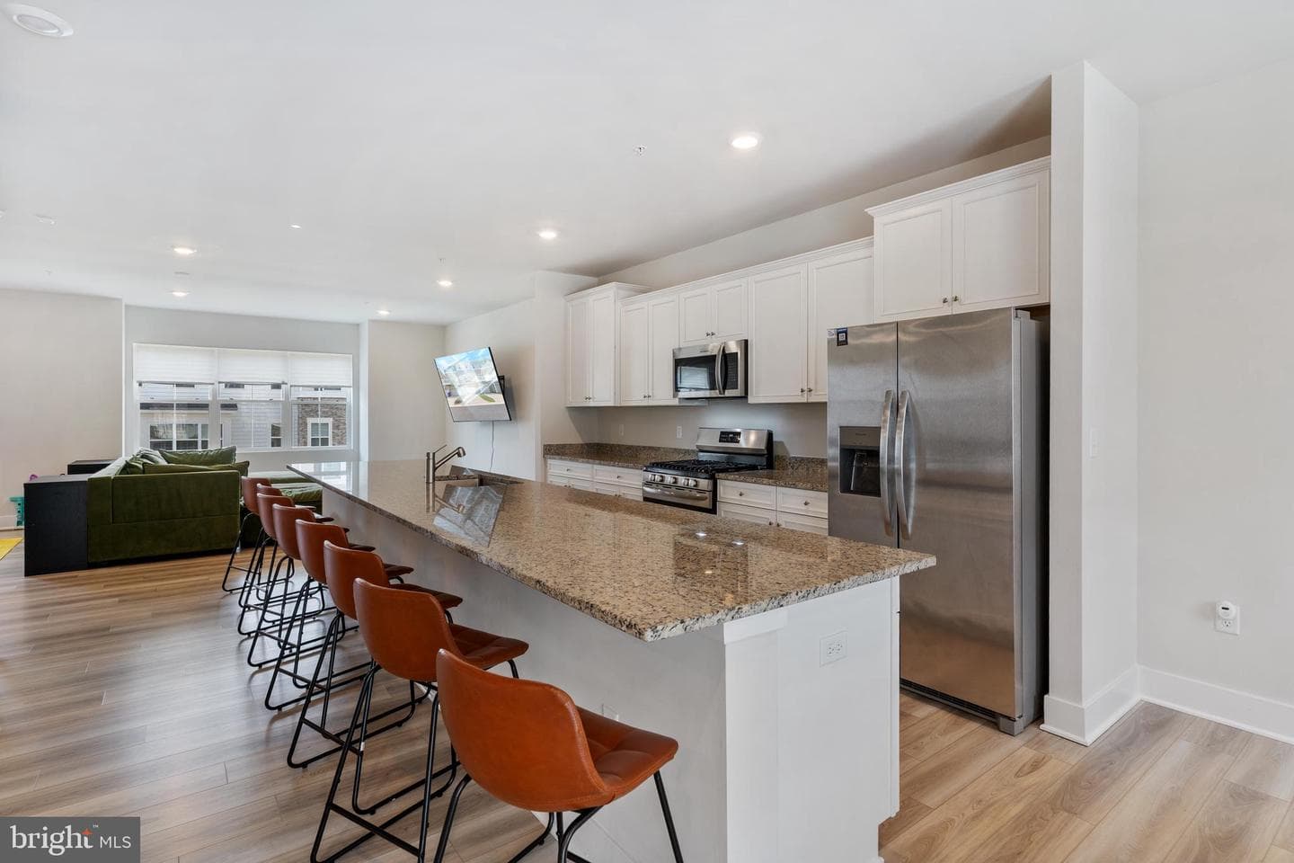 4133 Skipton Place photo 14