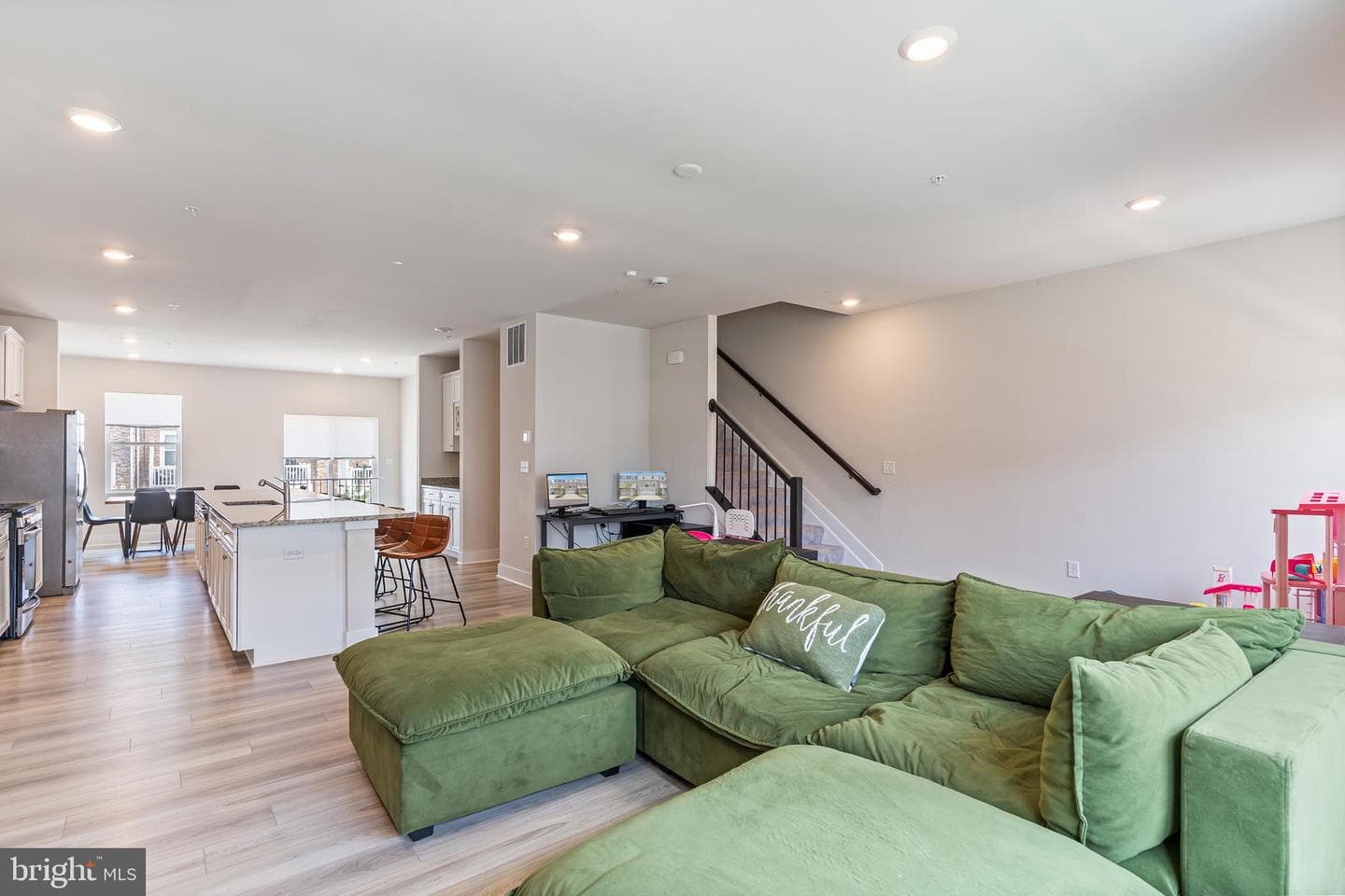 4133 Skipton Place photo 18