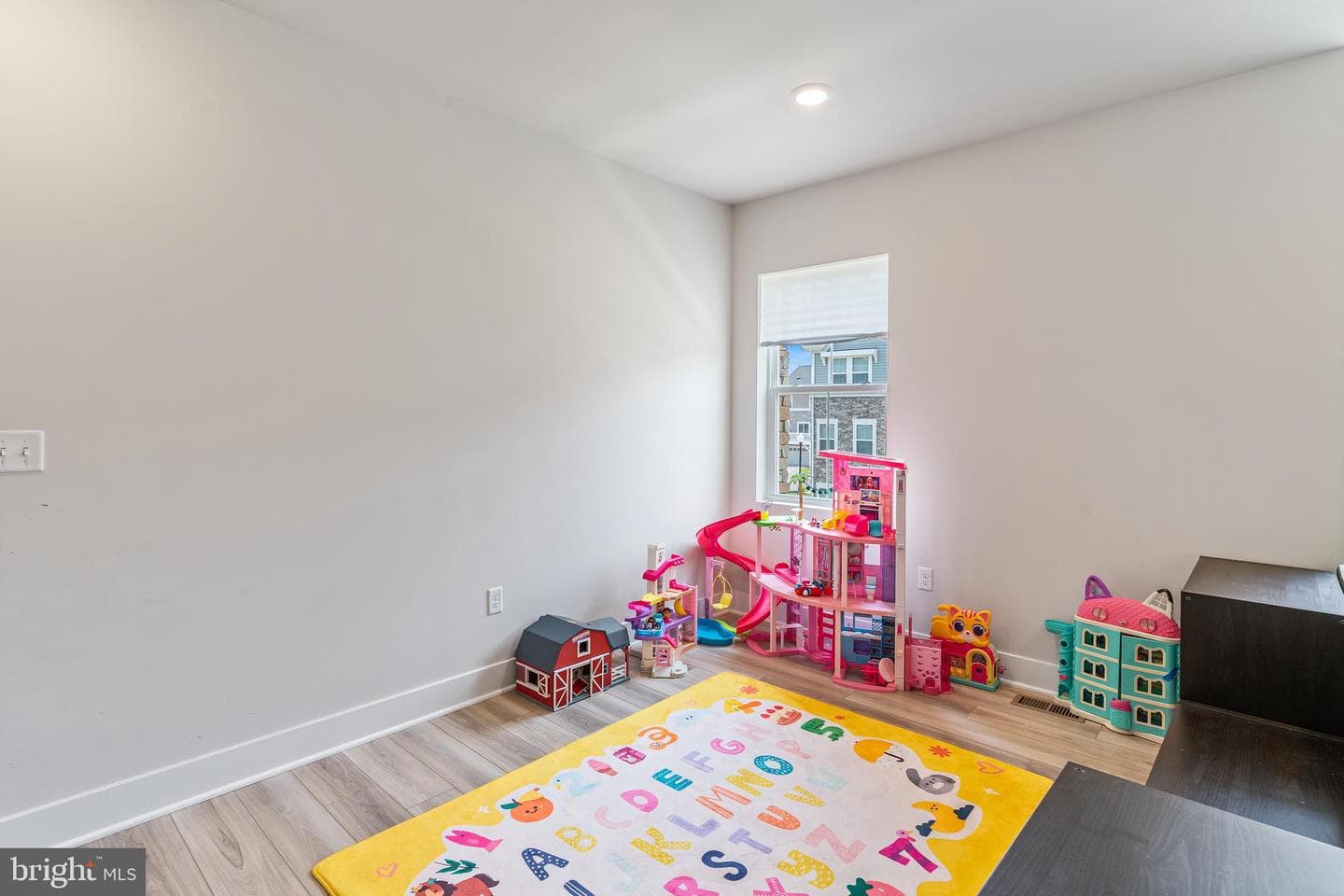 4133 Skipton Place photo 20