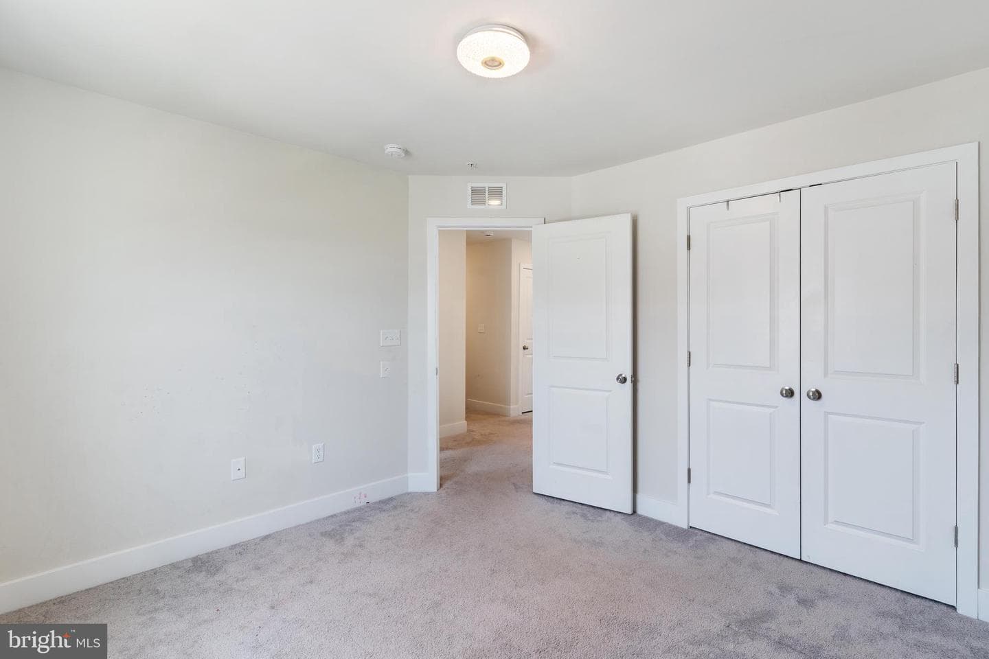 4133 Skipton Place photo 27