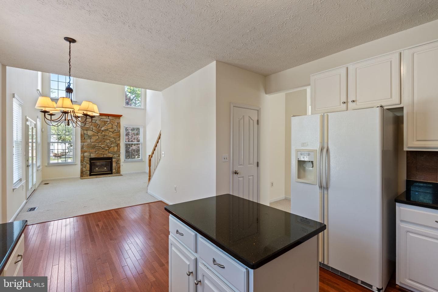 2372 Albany Way photo 13