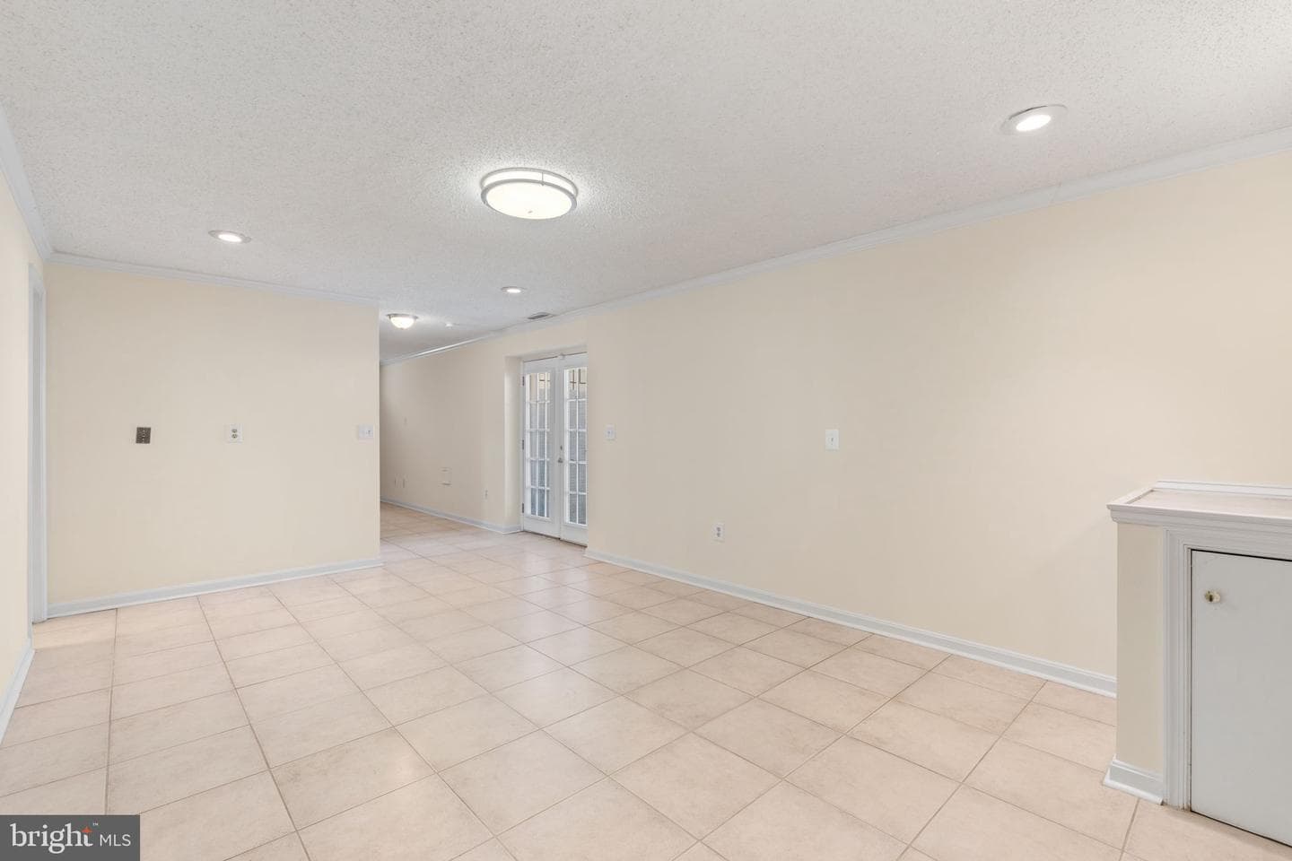 2372 Albany Way photo 35