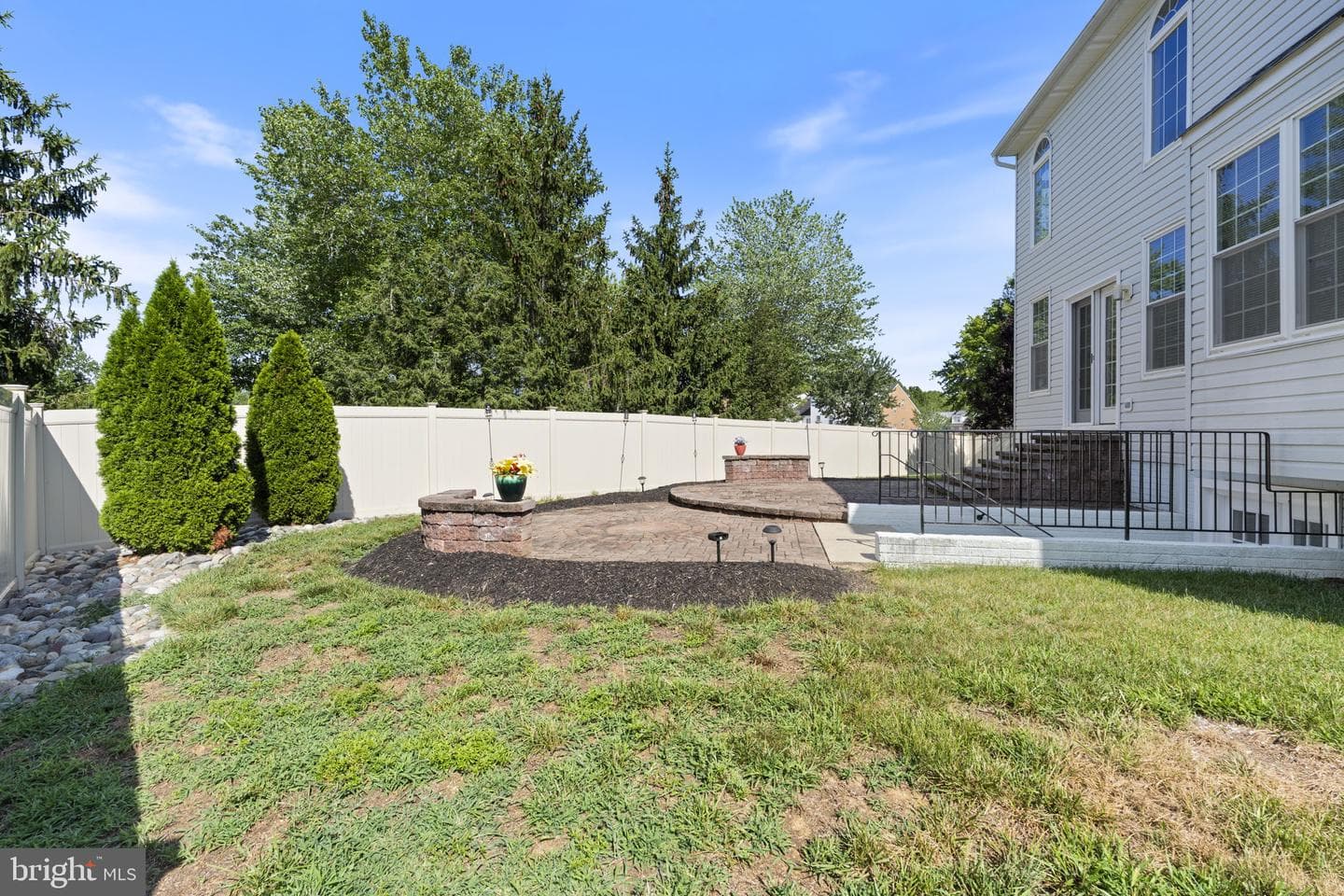 2372 Albany Way photo 42