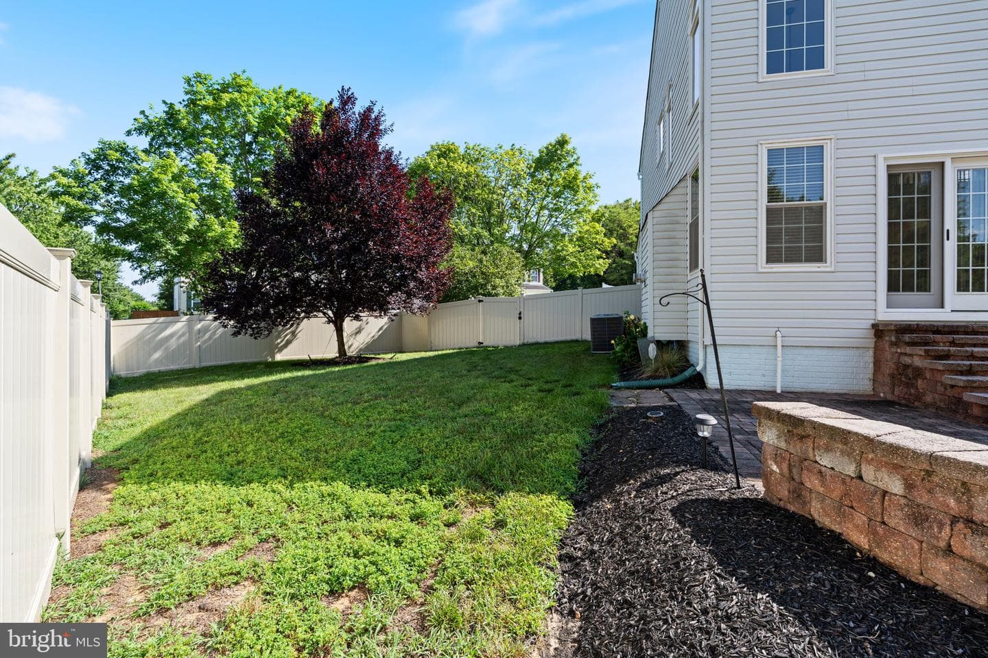 2372 Albany Way photo 43