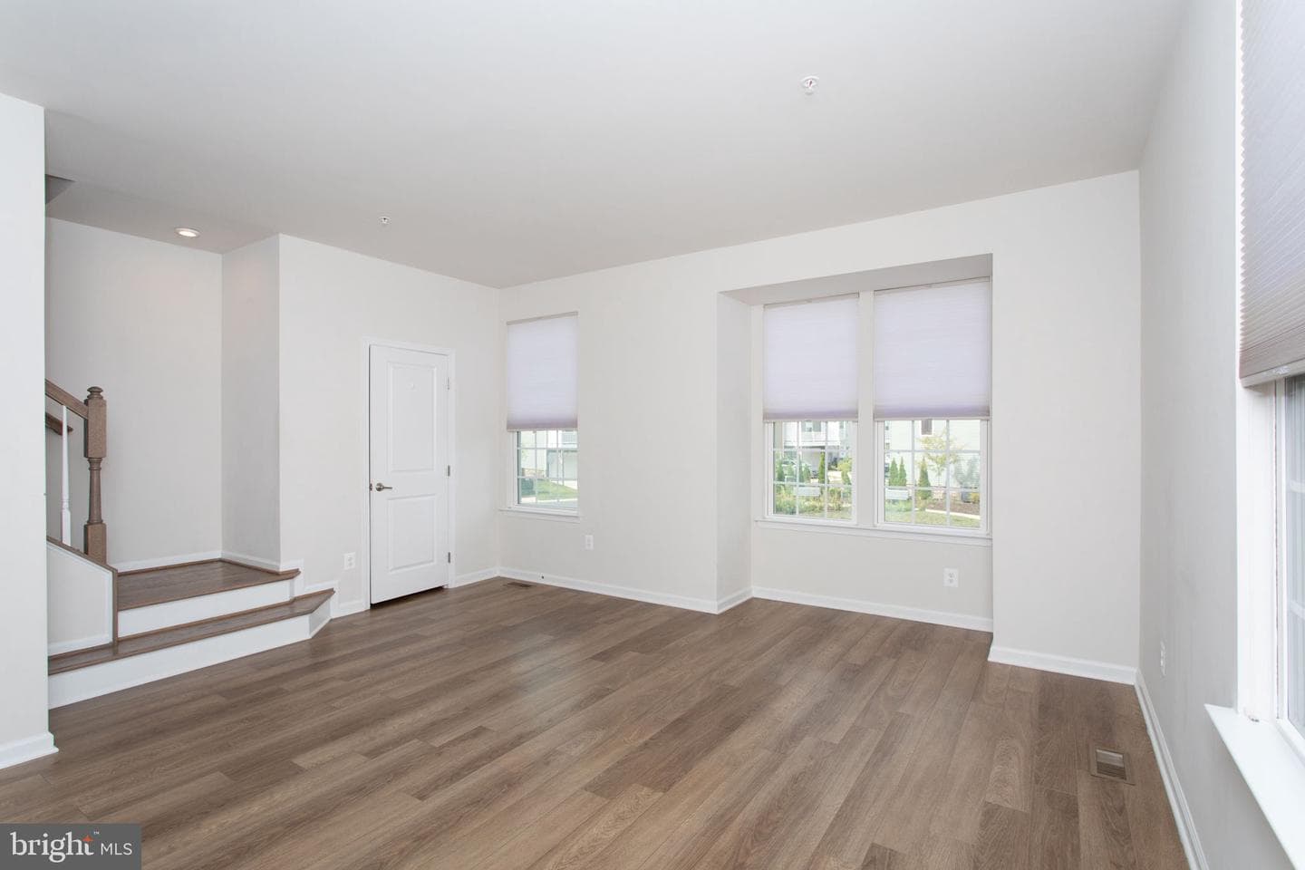 99 Caswell Drive photo 10