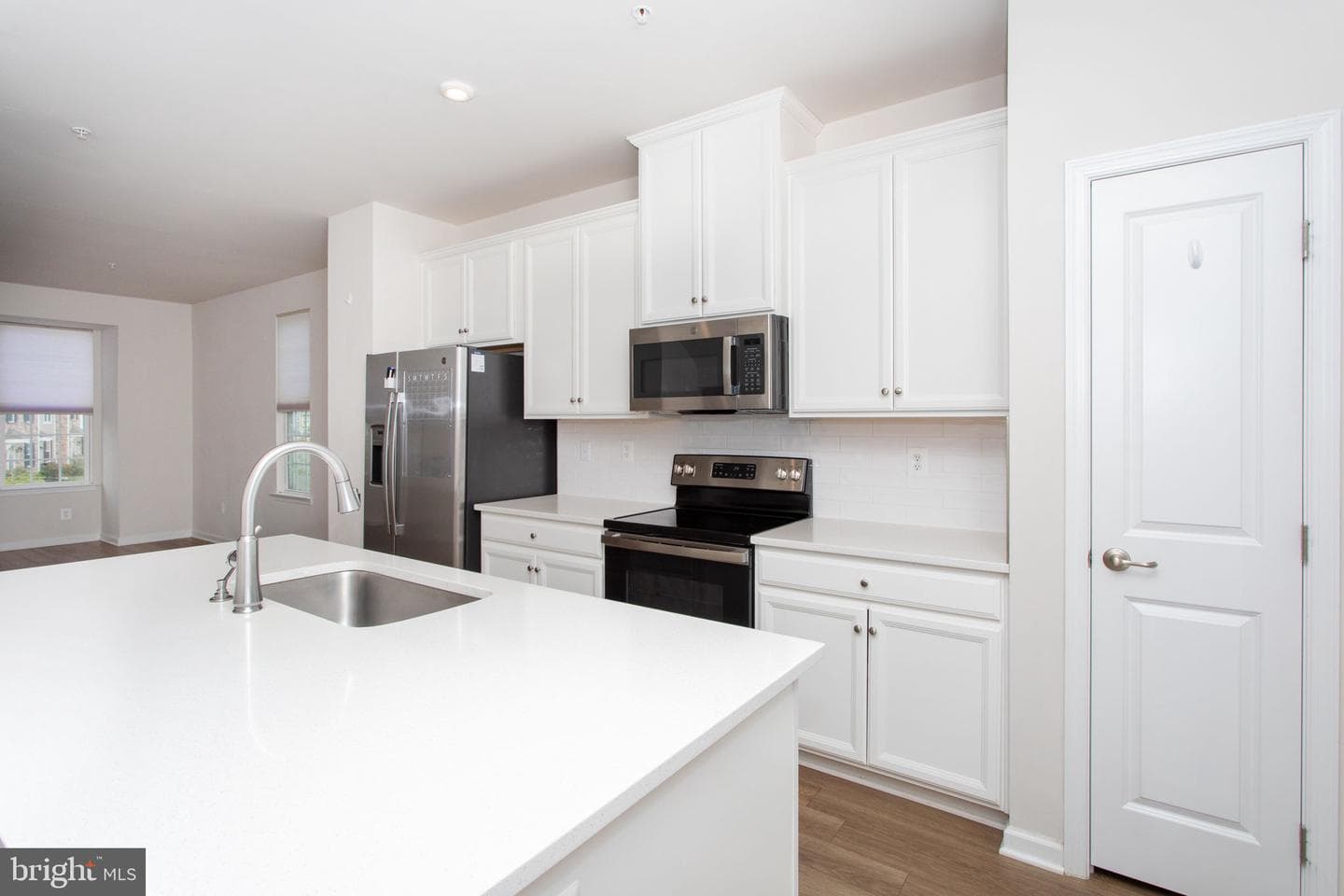 99 Caswell Drive photo 20