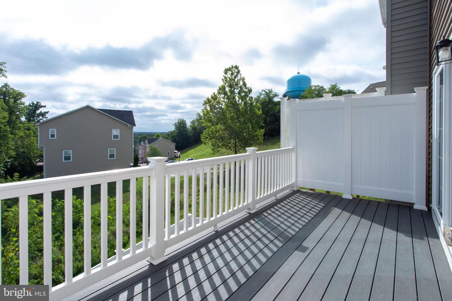 99 Caswell Drive photo 27