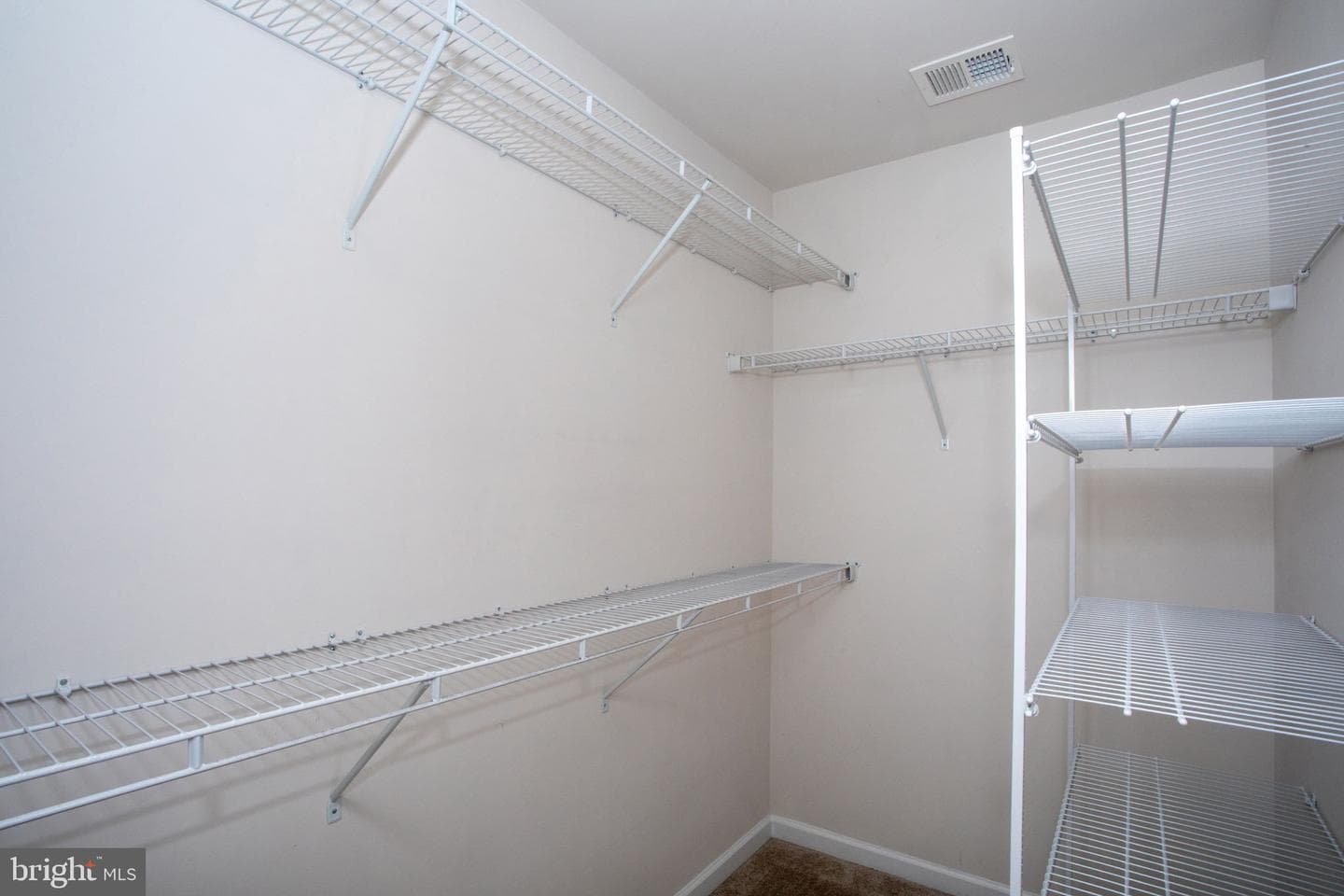 99 Caswell Drive photo 28