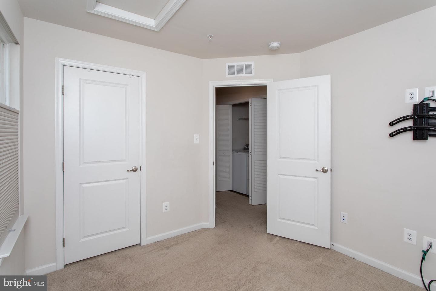99 Caswell Drive photo 39