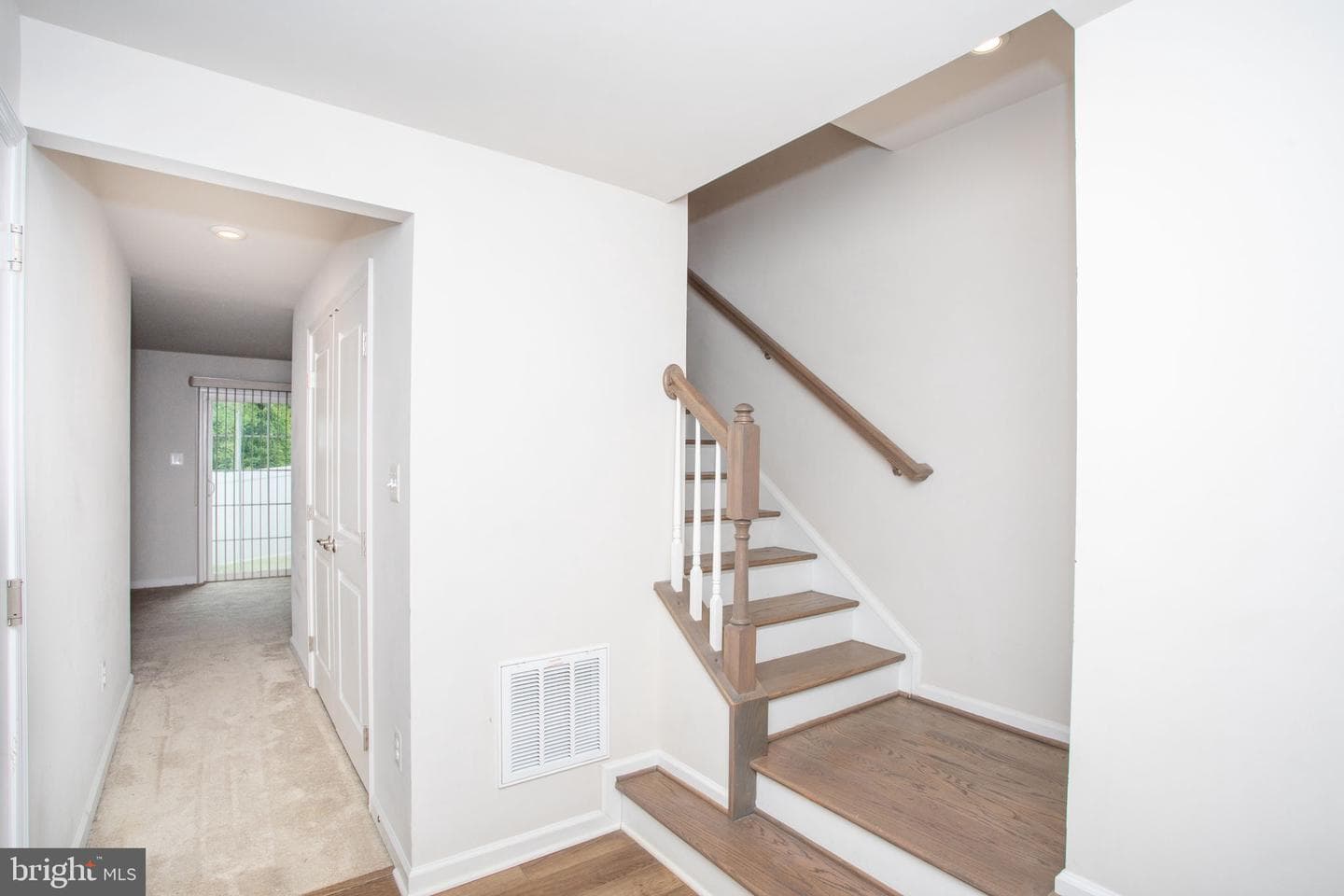 99 Caswell Drive photo 5