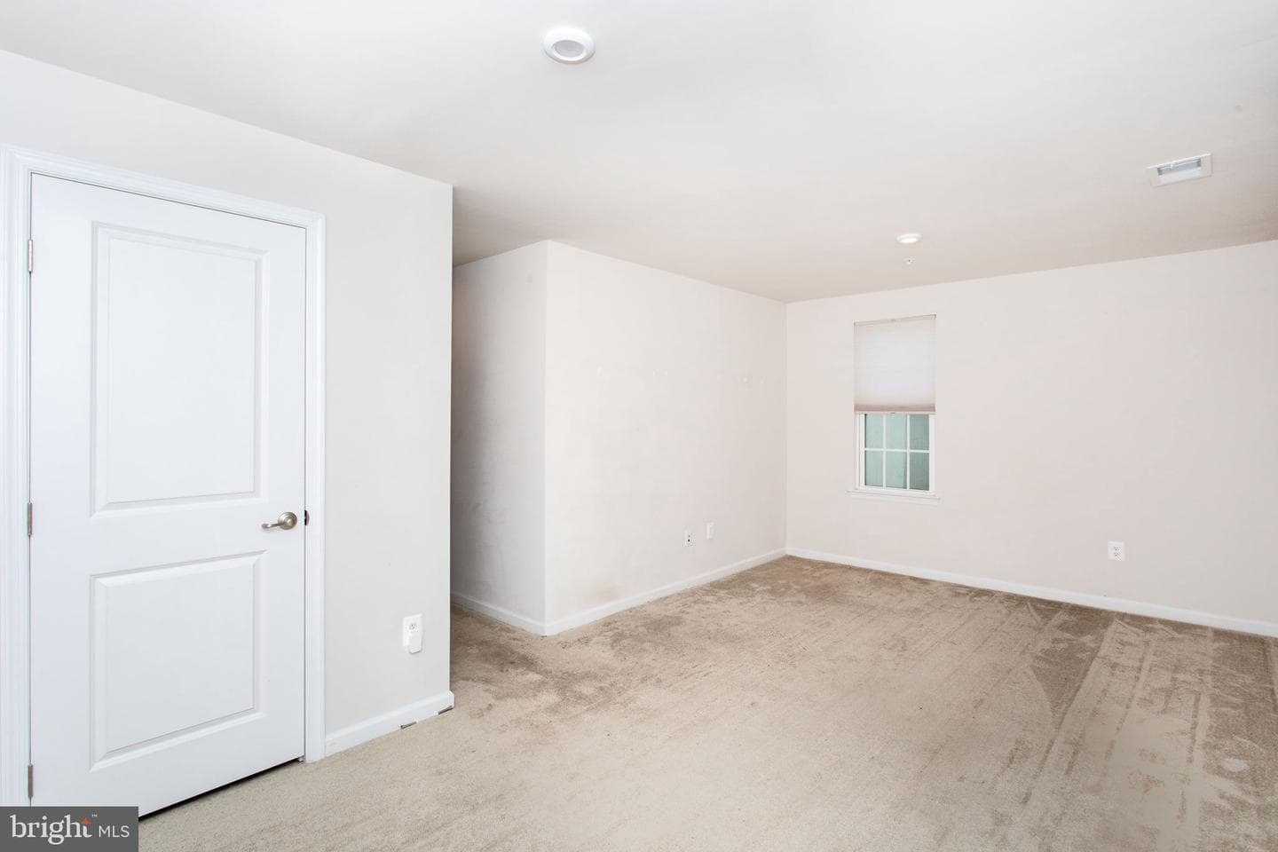 99 Caswell Drive photo 6