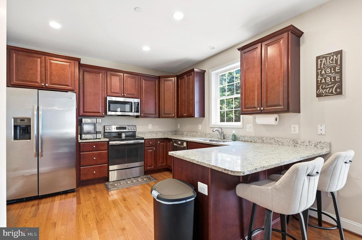 17123 Sweetwater Court photo 8