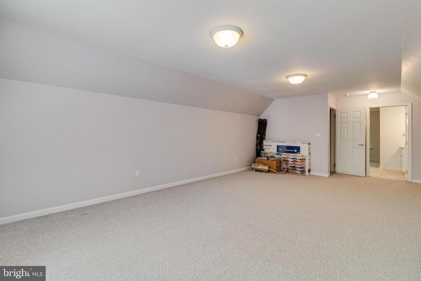 3160 Mazewood Place photo 17