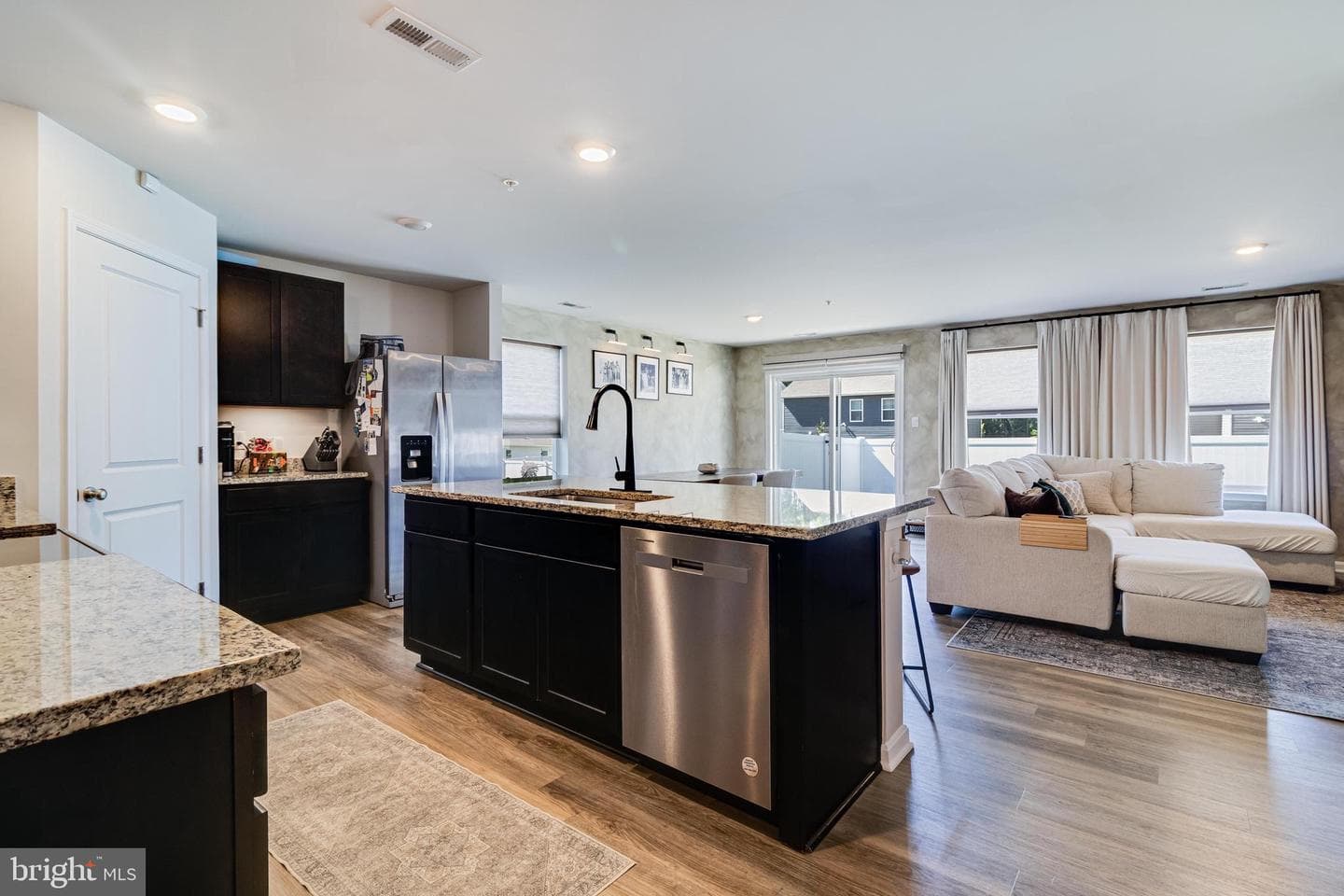 421 Mossy Grove Ln photo 14
