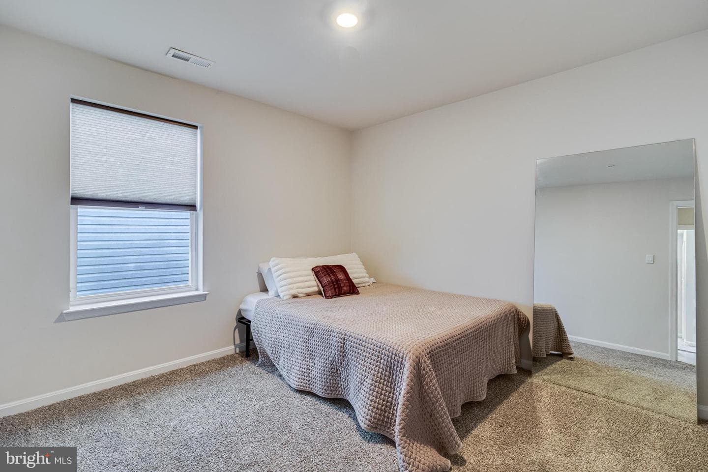 421 Mossy Grove Ln photo 27