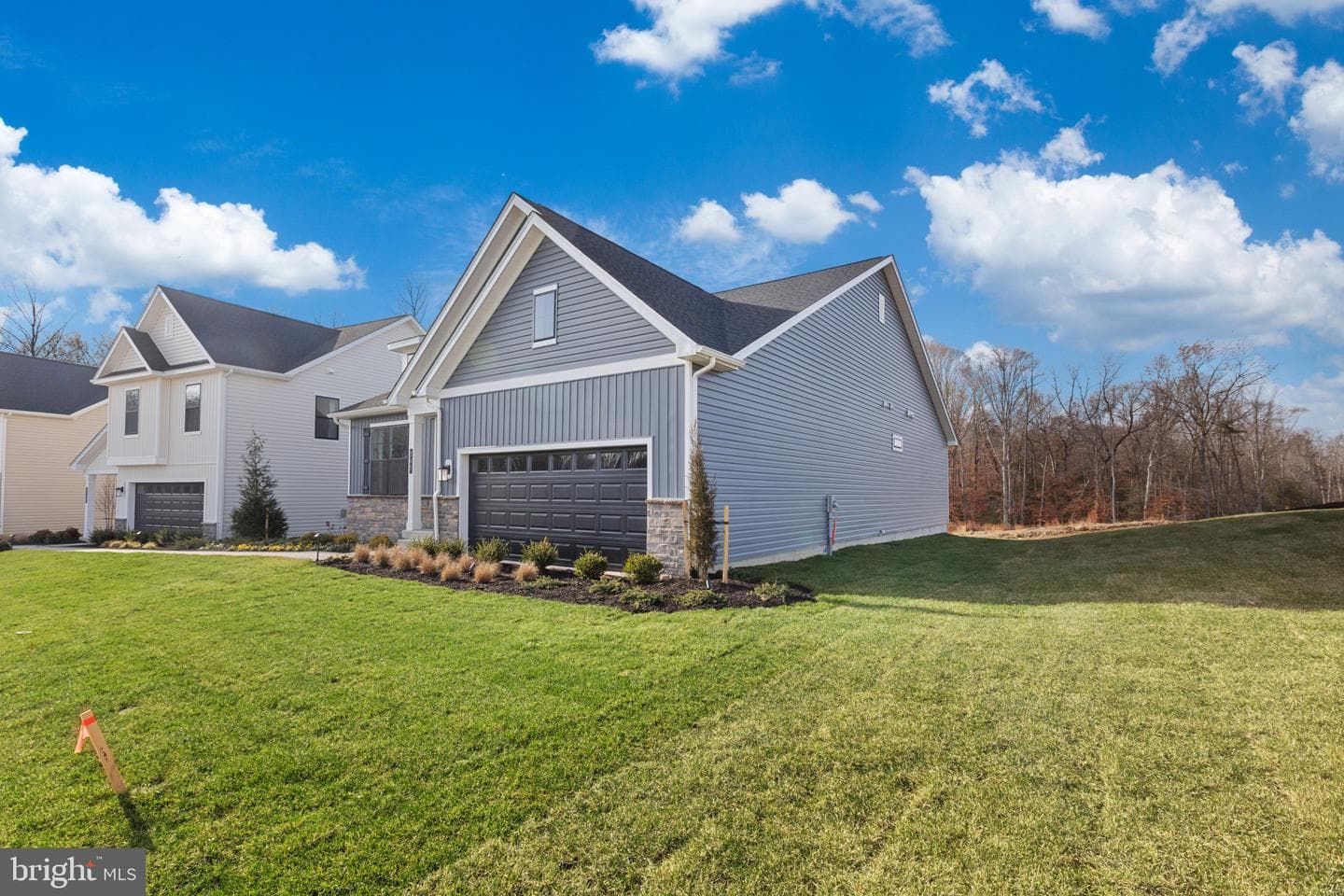 345 Long Branch Lane photo 3