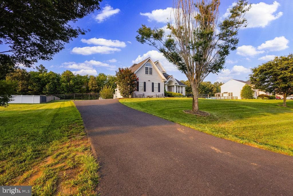 13100 Hillmeade Court photo 48