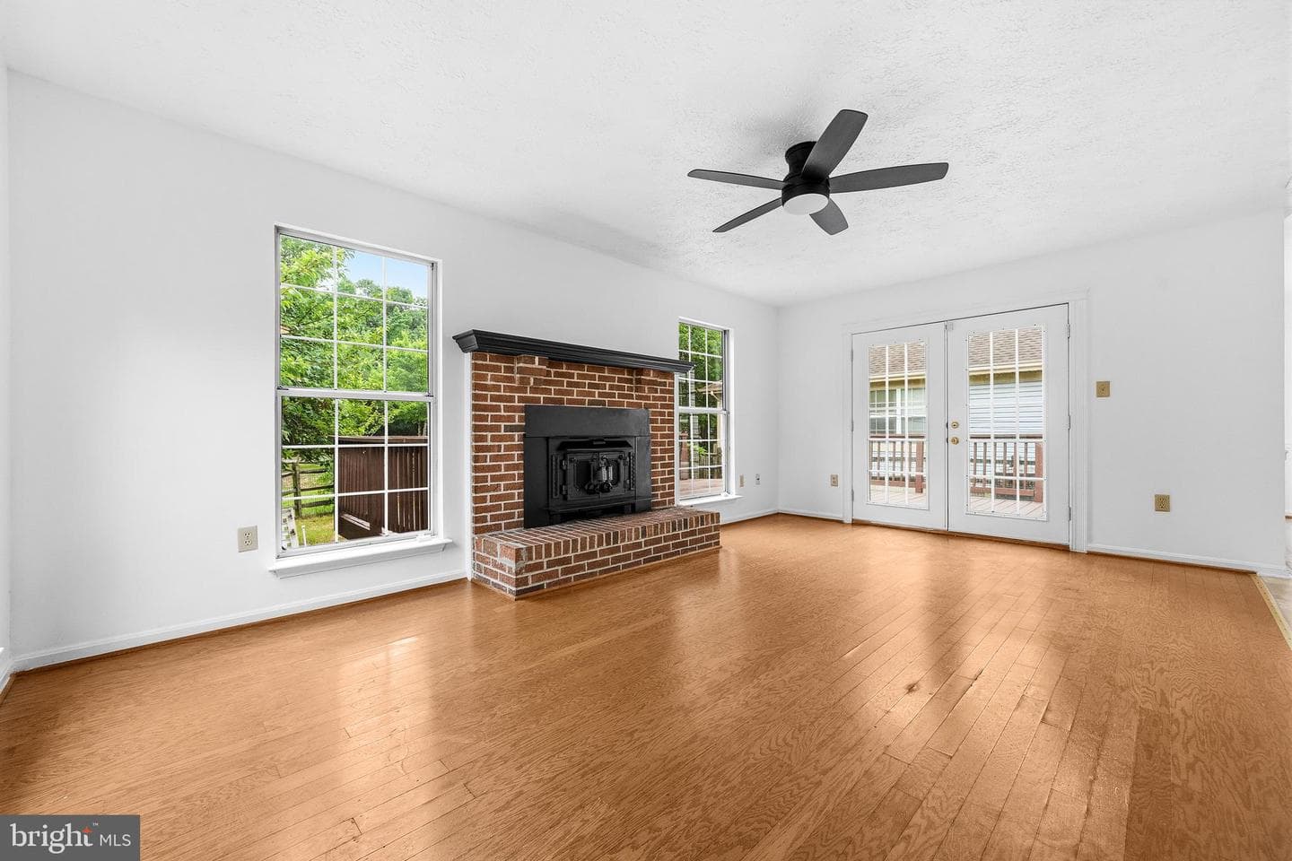 6825 Cologo Court photo 17