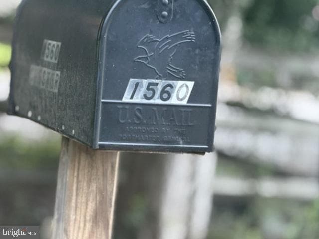 1560 Chester Avenue photo 3