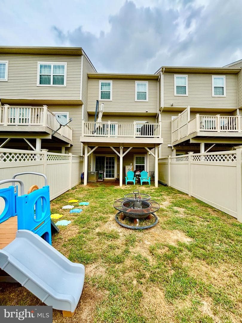 5323 Rockingham Place photo 28
