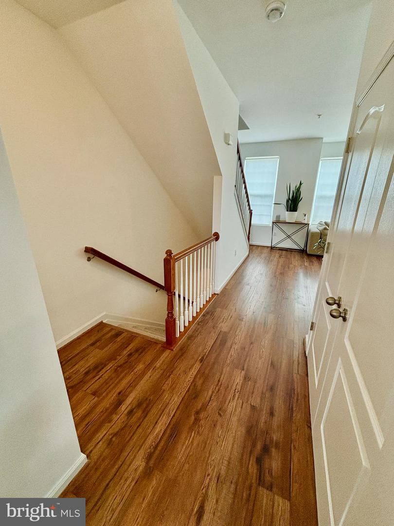 5323 Rockingham Place photo 7