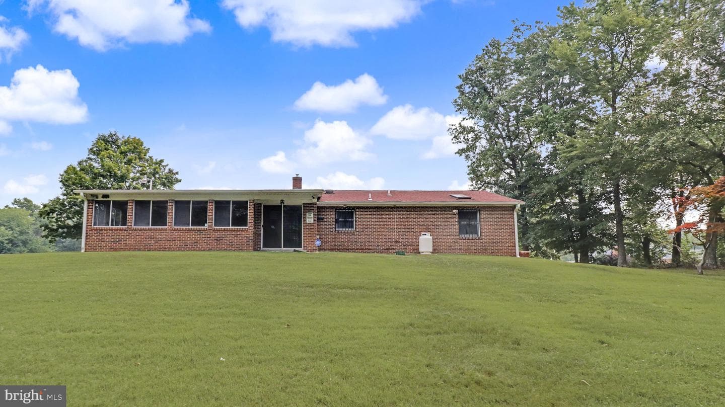 6875 Myers Drive photo 21