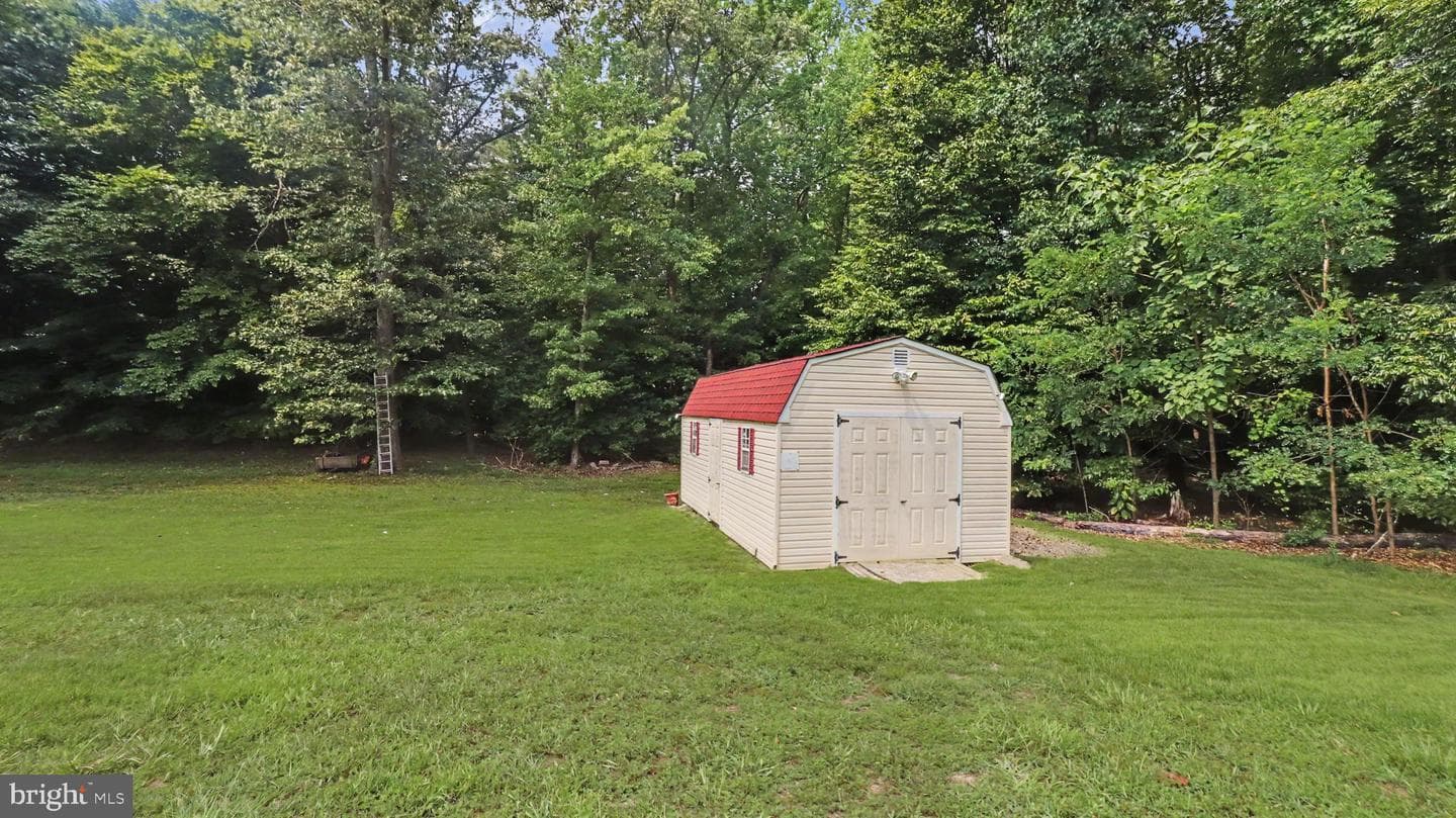 6875 Myers Drive photo 22
