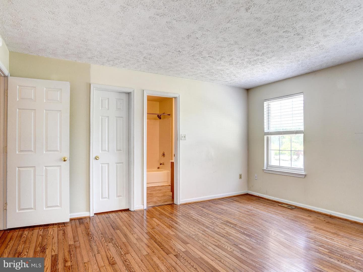 10389 Chamberlin Court E photo 21
