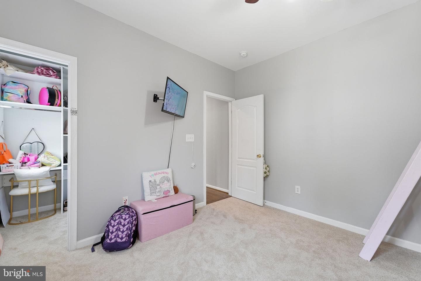 1 Rivers Edge Terrace photo 19
