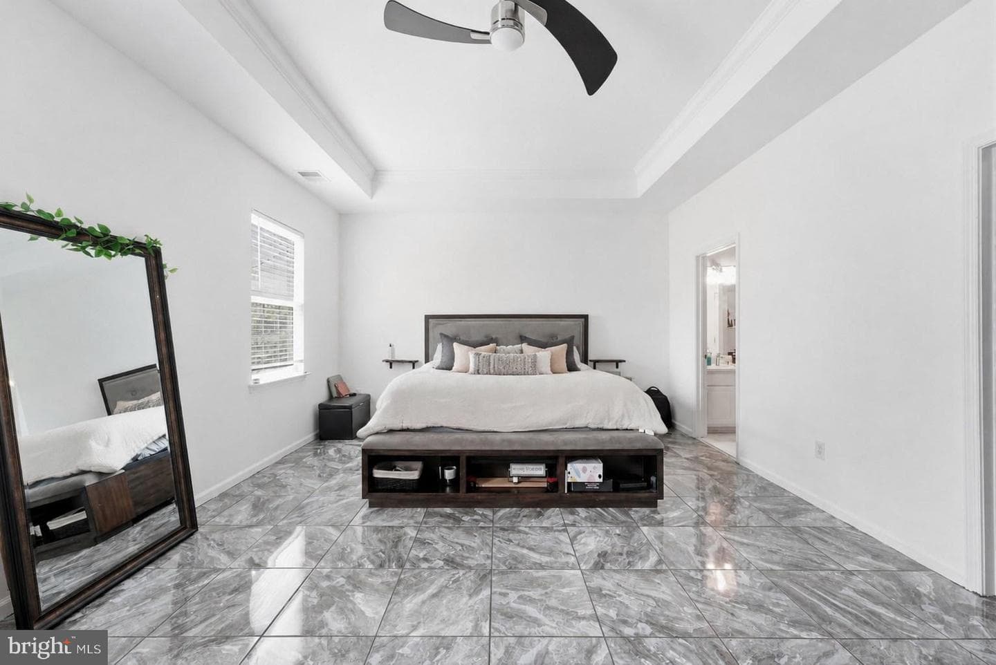 1 Rivers Edge Terrace photo 24