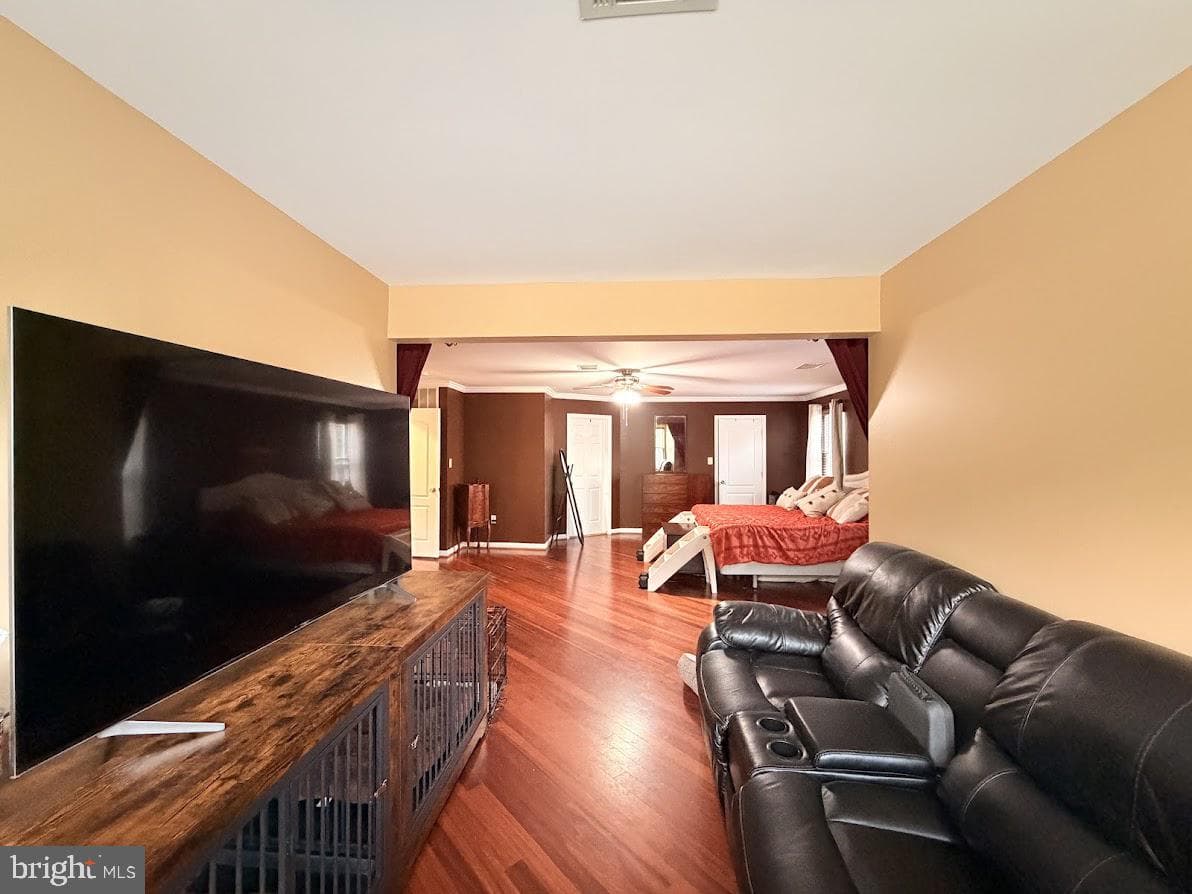 2148 Cedar Tree Lane photo 24
