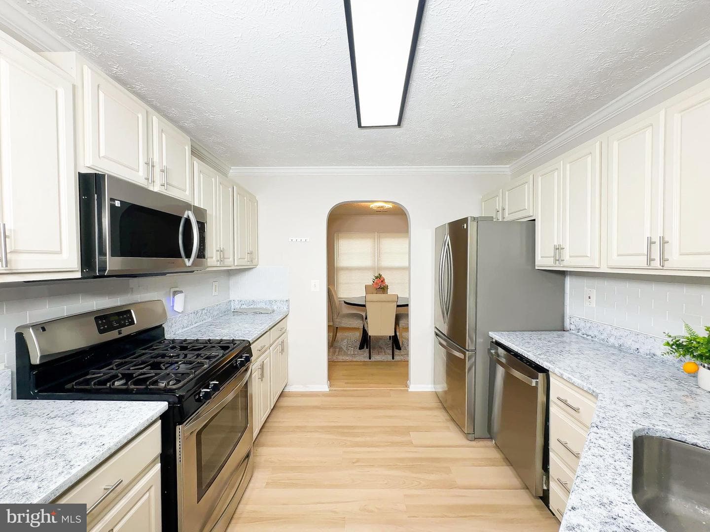 2704 Tred Avon Court photo 4