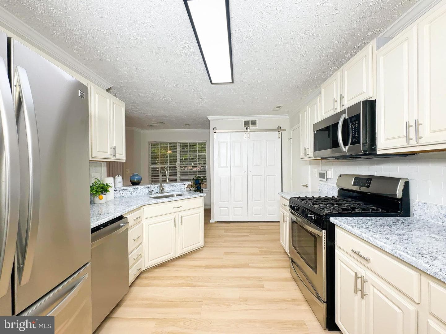 2704 Tred Avon Court photo 6