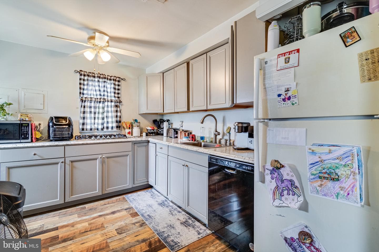 34 Cypress Place photo 3